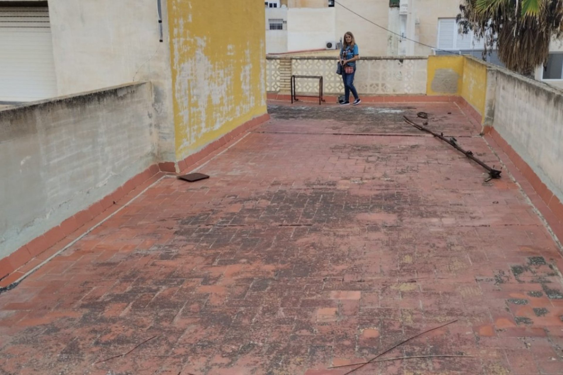 Reventa - Comercial -
Torrevieja - Costa Blanca
