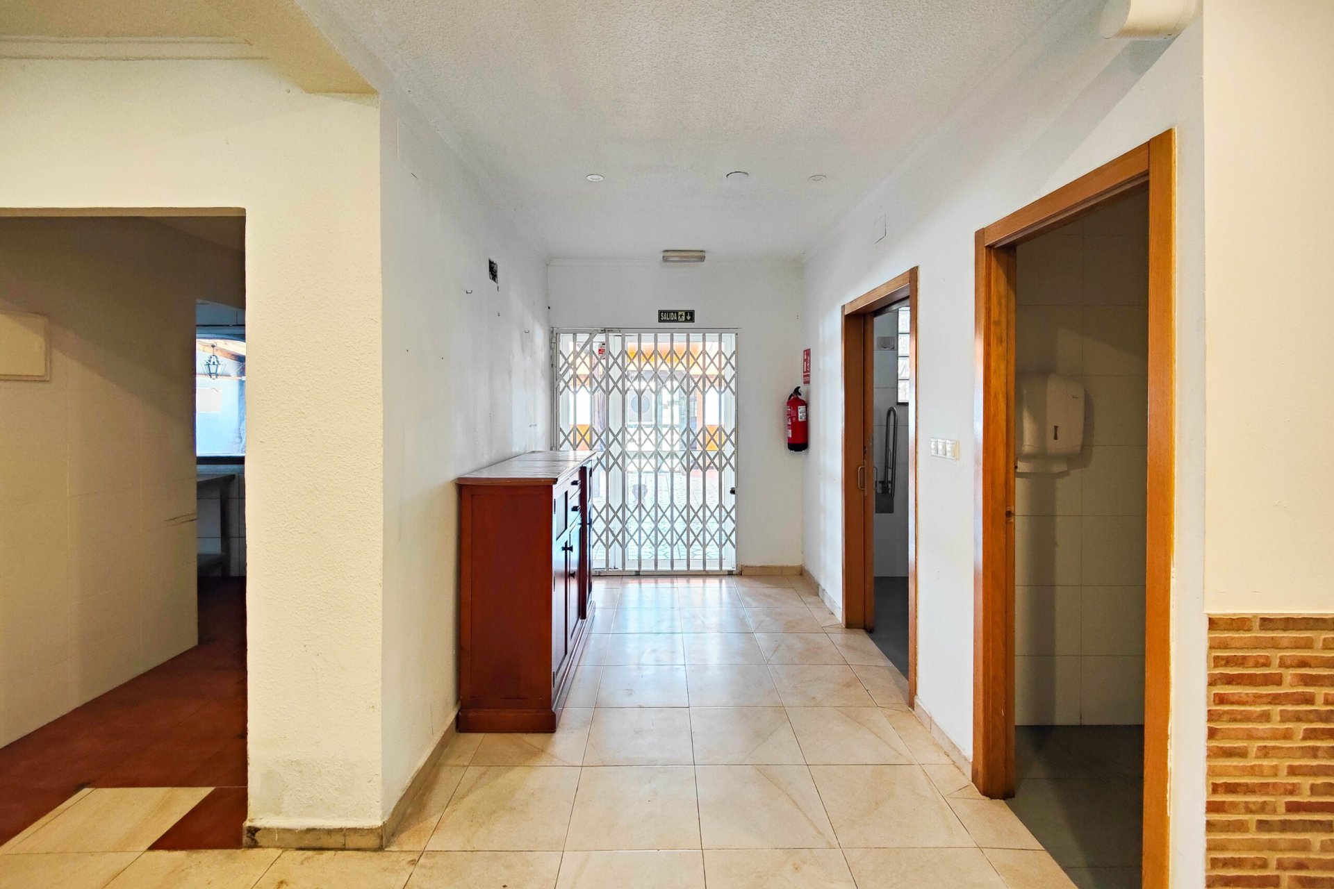 Reventa - Comercial -
Torrevieja - La Siesta