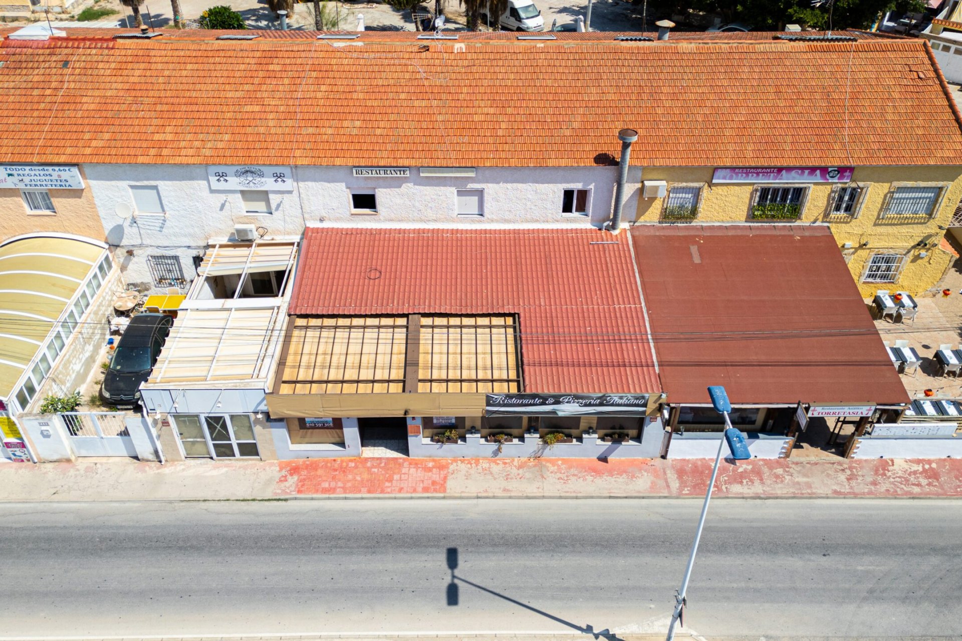 Reventa - Comercial -
Torrevieja - La Siesta