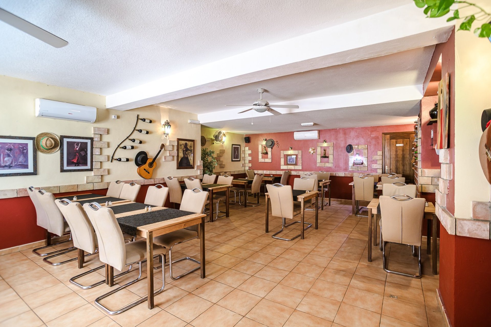 Reventa - Comercial -
Torrevieja - La veleta