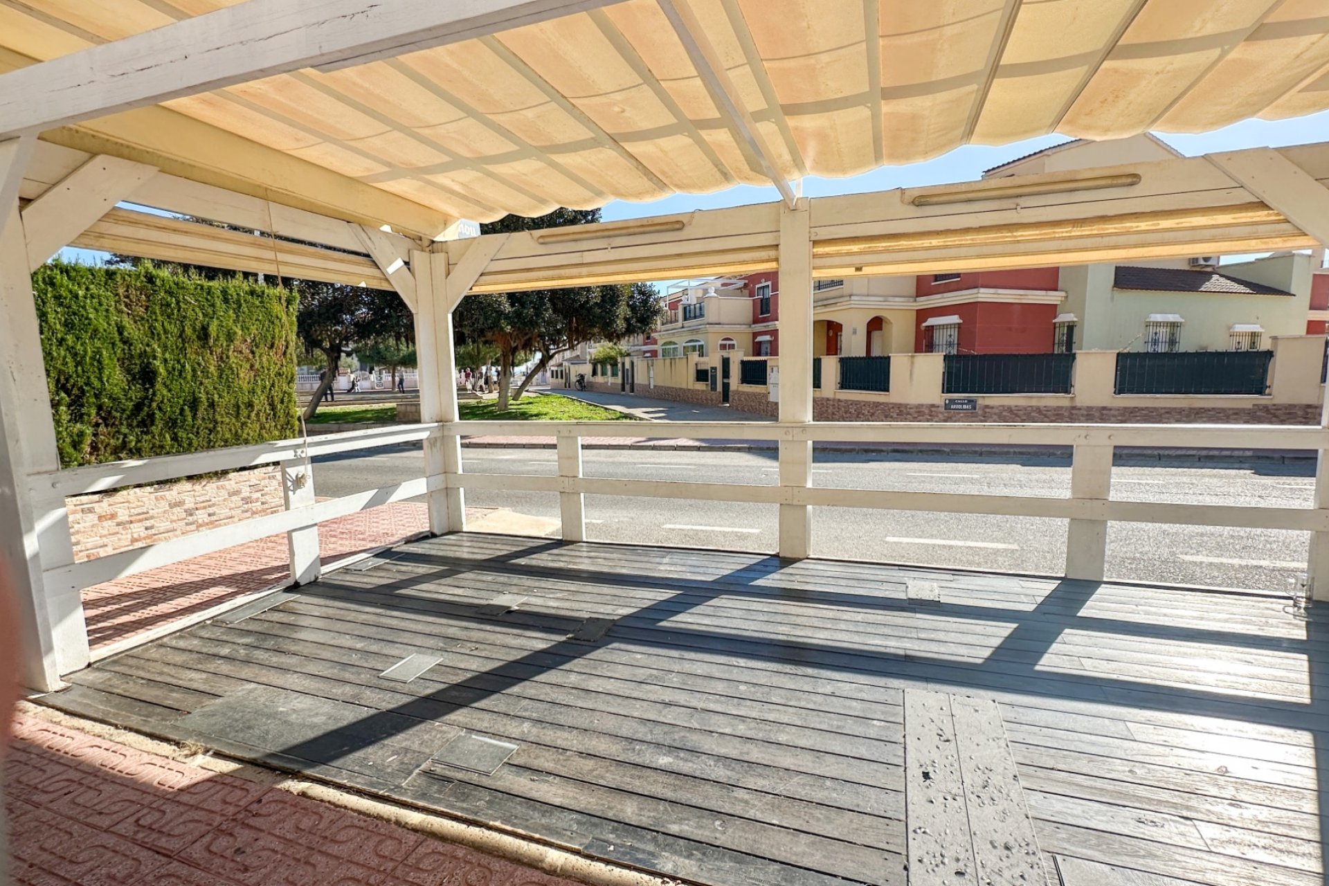 Reventa - Comercial -
Torrevieja - Nueva Torrevieja