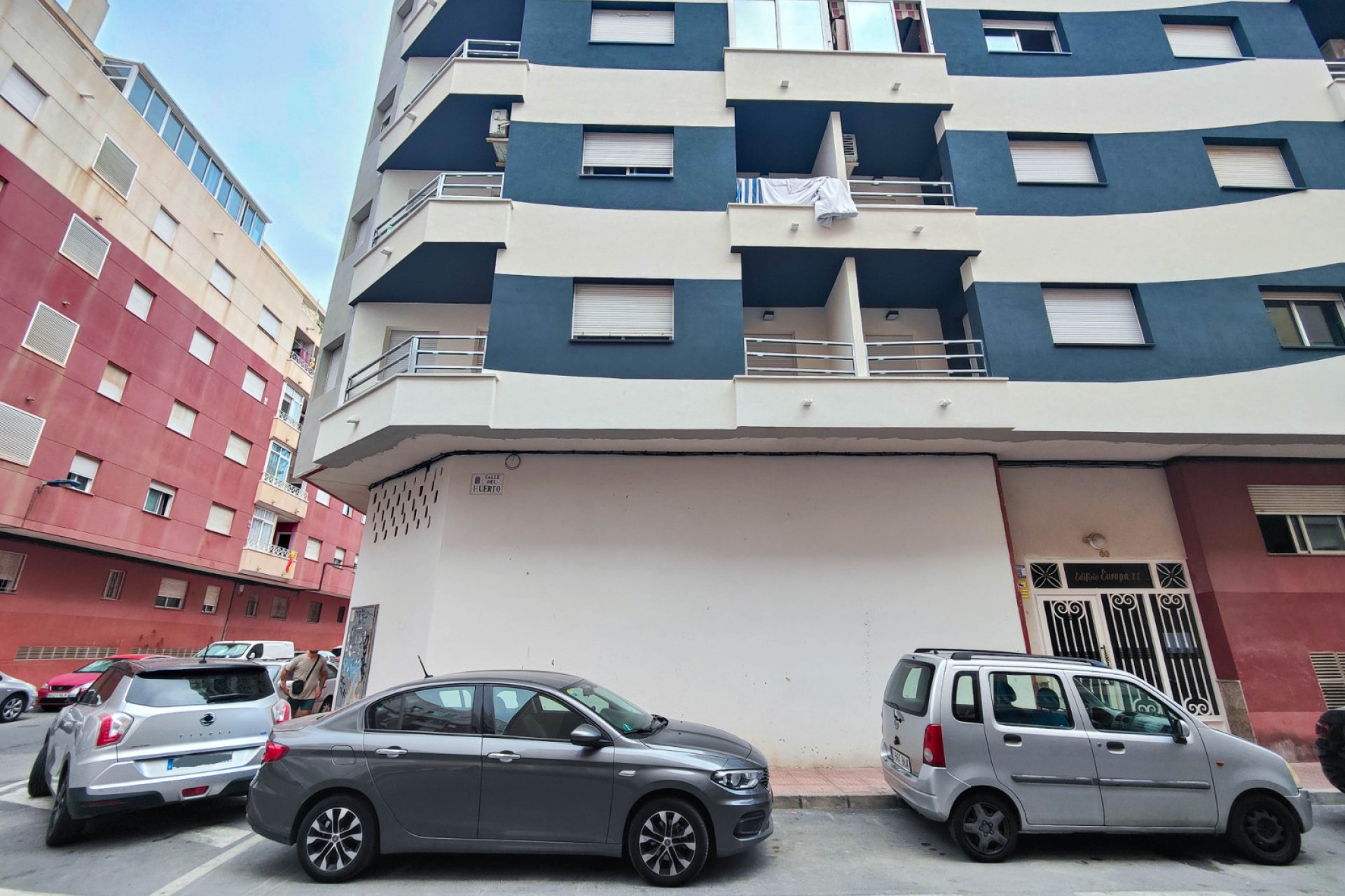 Reventa - Comercial -
Torrevieja - Playa Los Naufragos