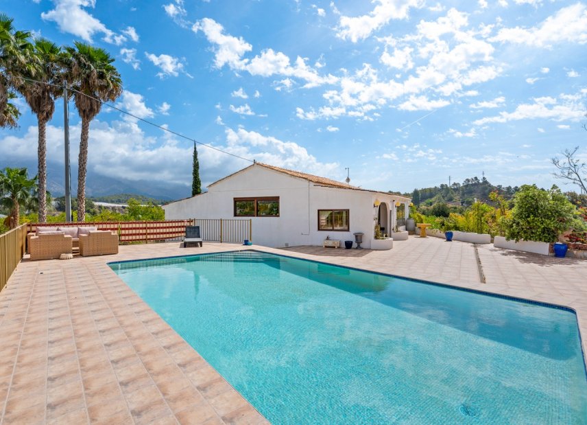 Reventa - Country House -
La Nucía
