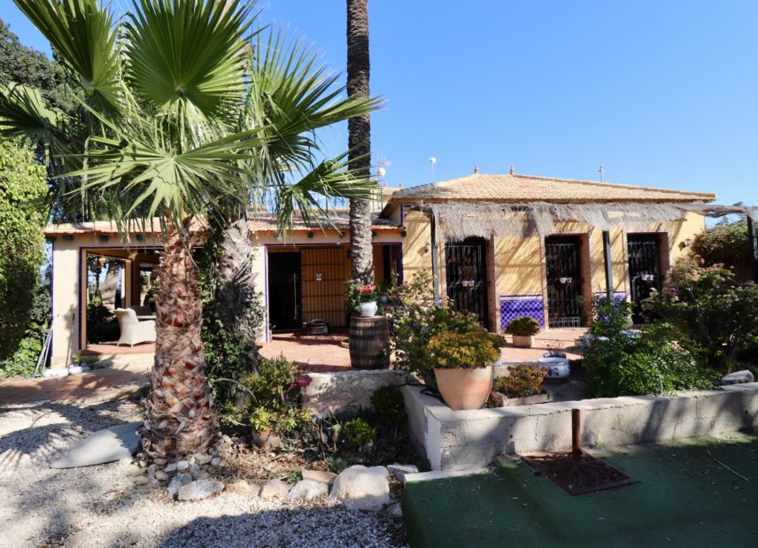Reventa - Country House -
Rojales - Heredades