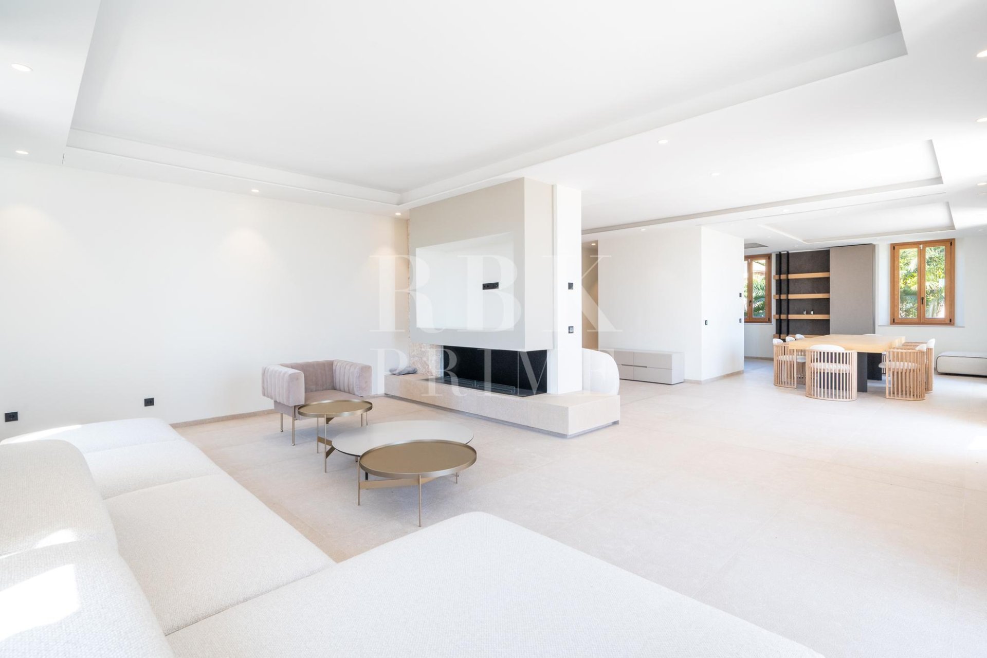 Reventa - Palace -
Palma - El Terreno