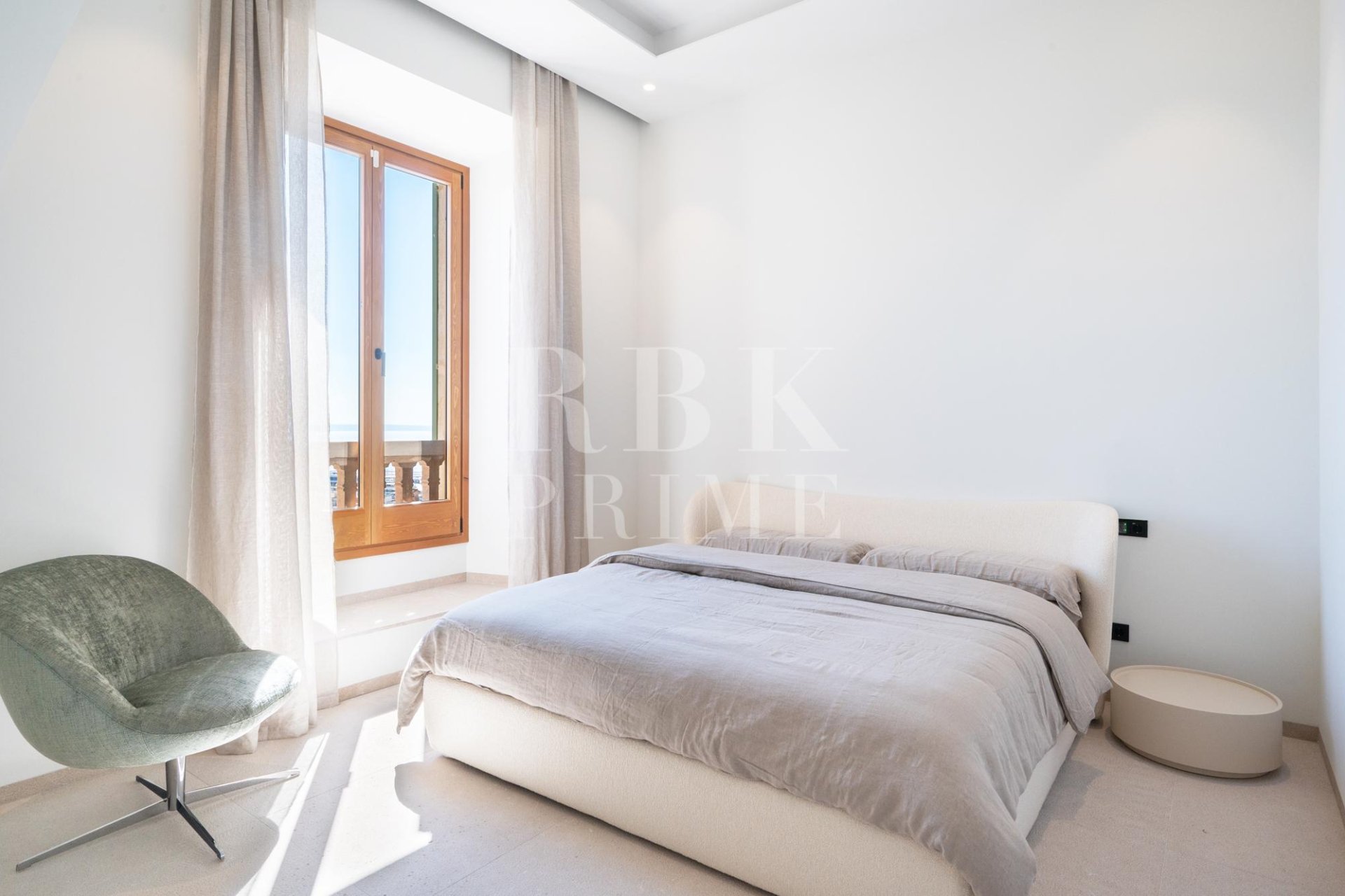 Reventa - Palace -
Palma - El Terreno