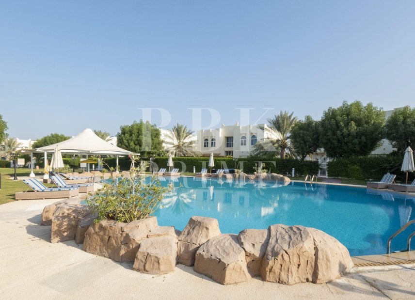 Reventa - Villa -
Ad Dawhah - Doha