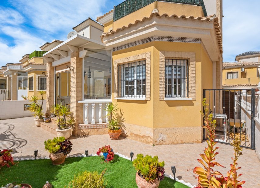 Reventa - Villa -
Algorfa - Lo Crispin