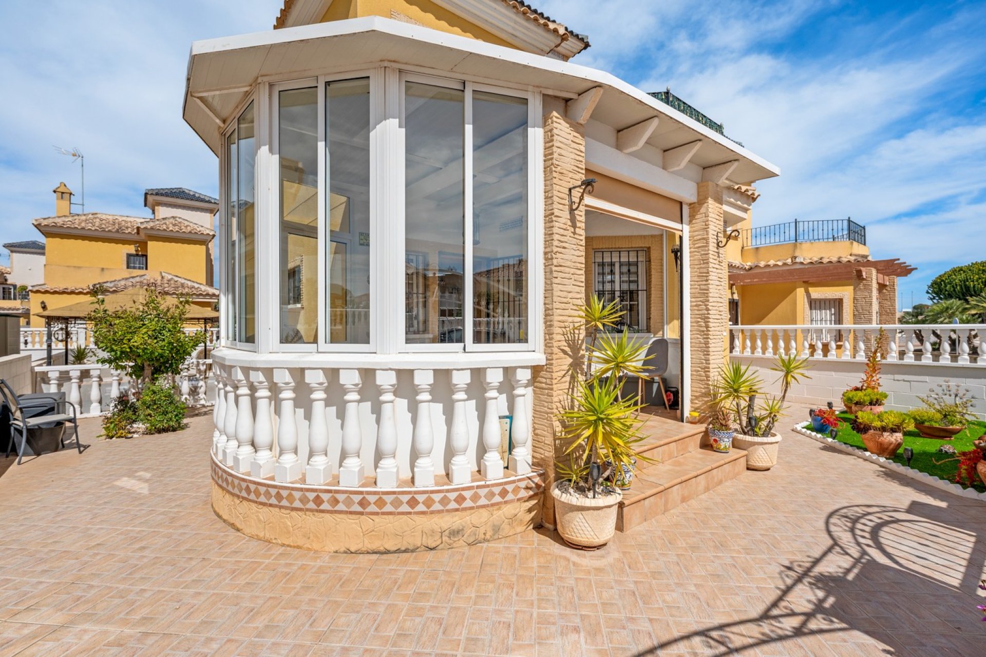 Reventa - Villa -
Algorfa - Lo Crispin