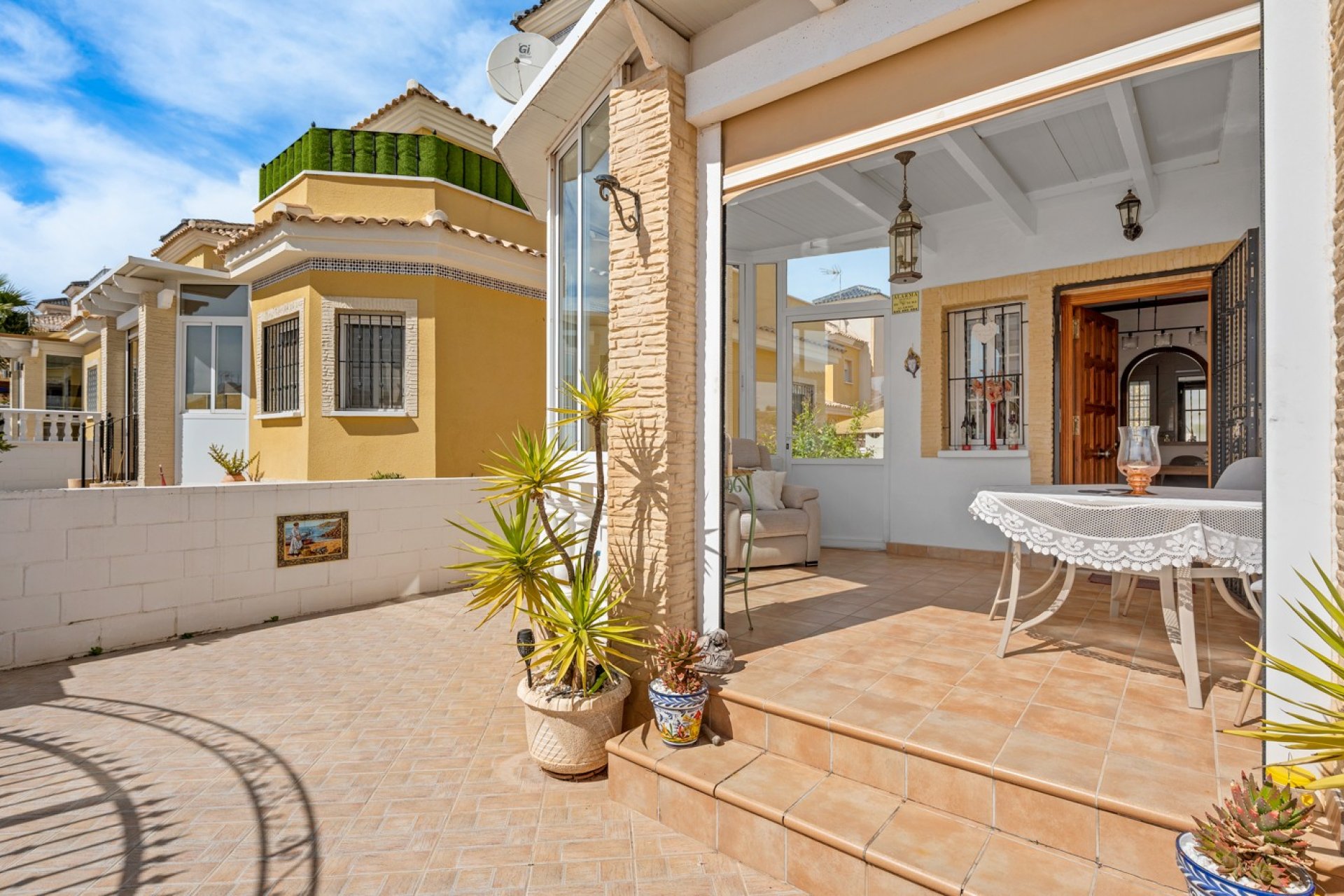 Reventa - Villa -
Algorfa - Lo Crispin