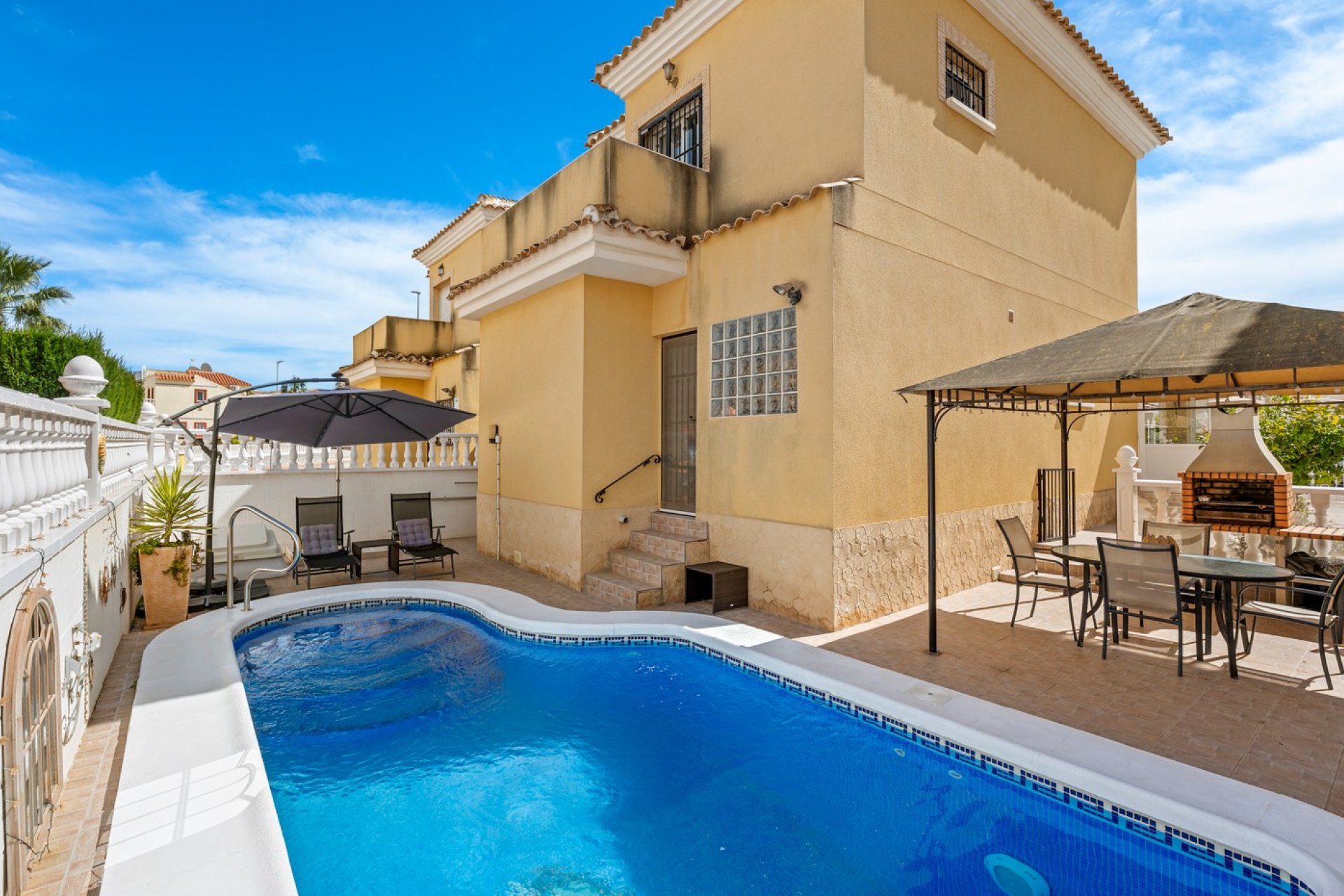 Reventa - Villa -
Algorfa - Lo Crispin