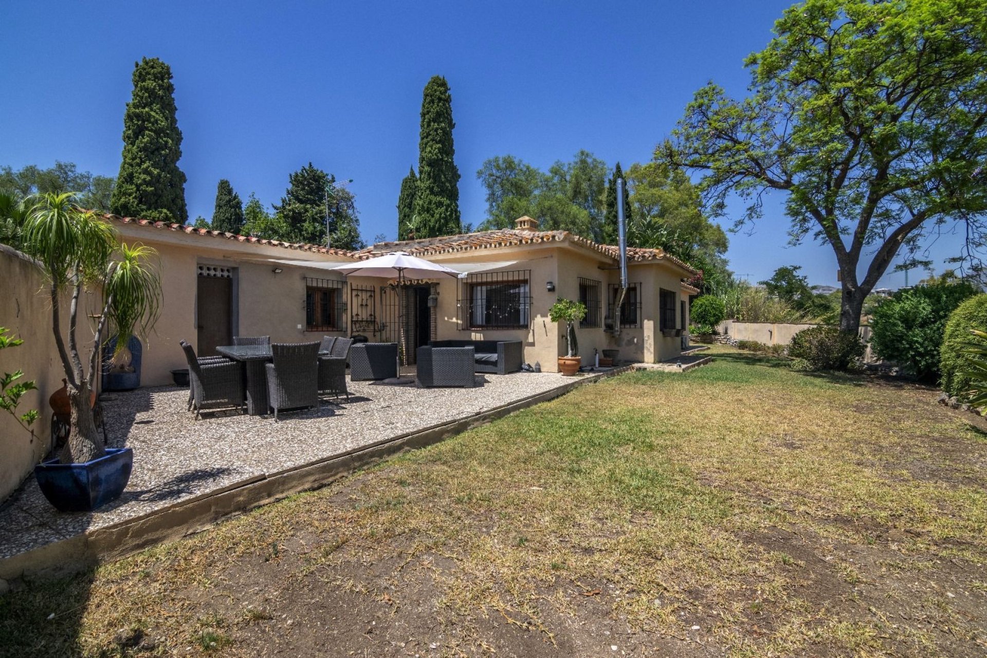 Reventa - Villa -
Benahavis - La Quinta