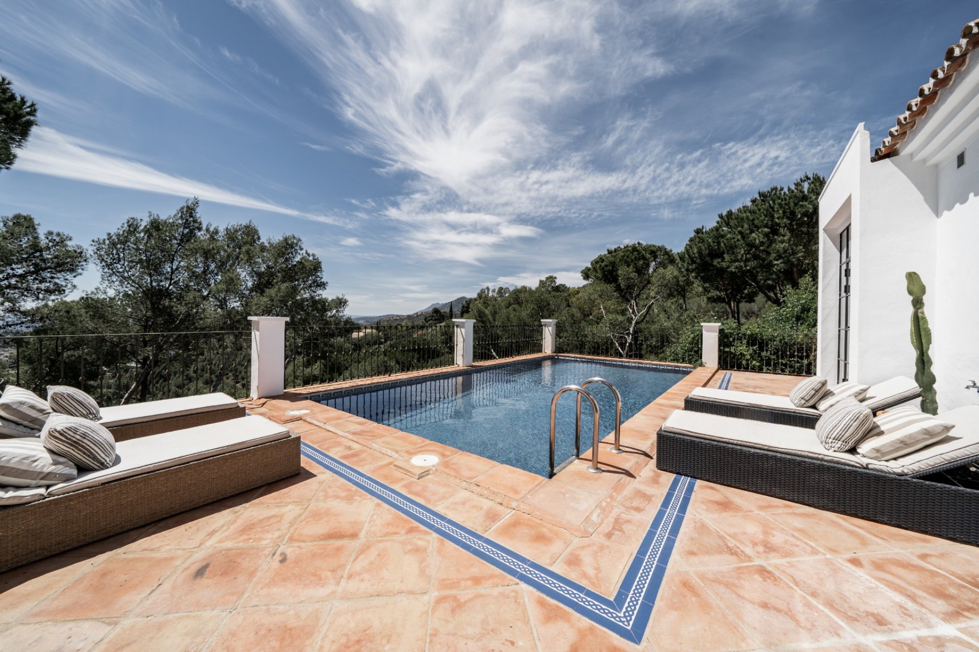 Reventa - Villa -
Benahavis