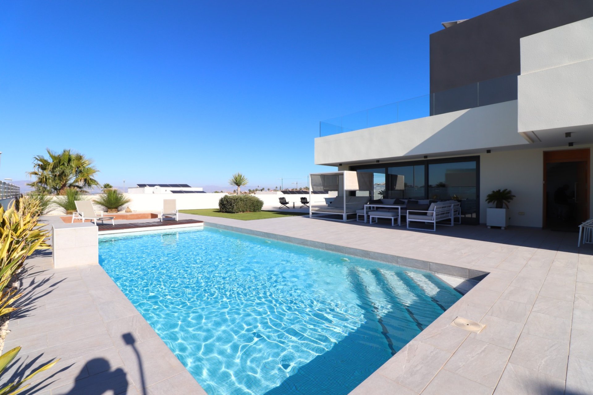 Reventa - Villa -
Benimar - Benimar III