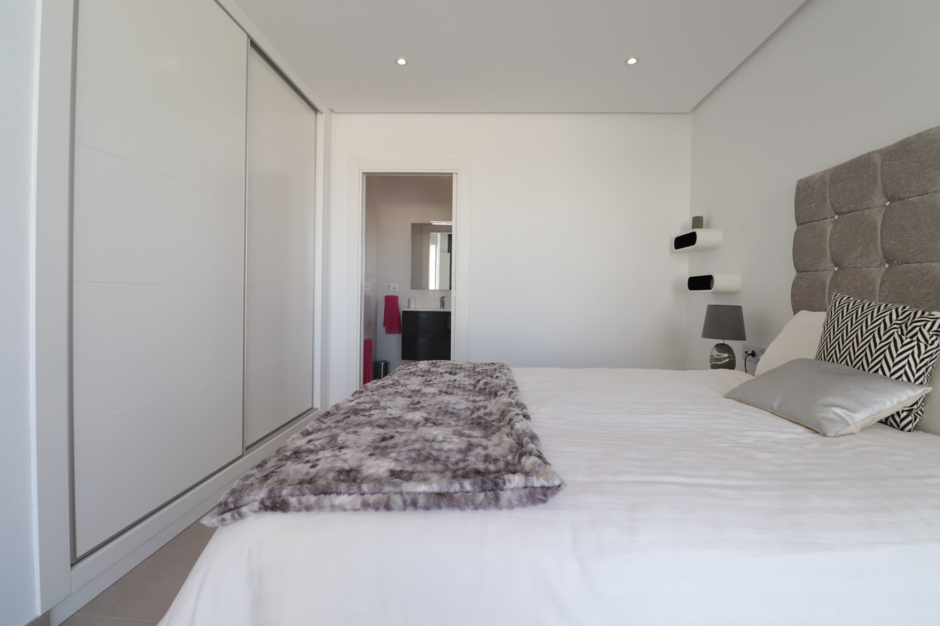 Reventa - Villa -
Benimar - Benimar III