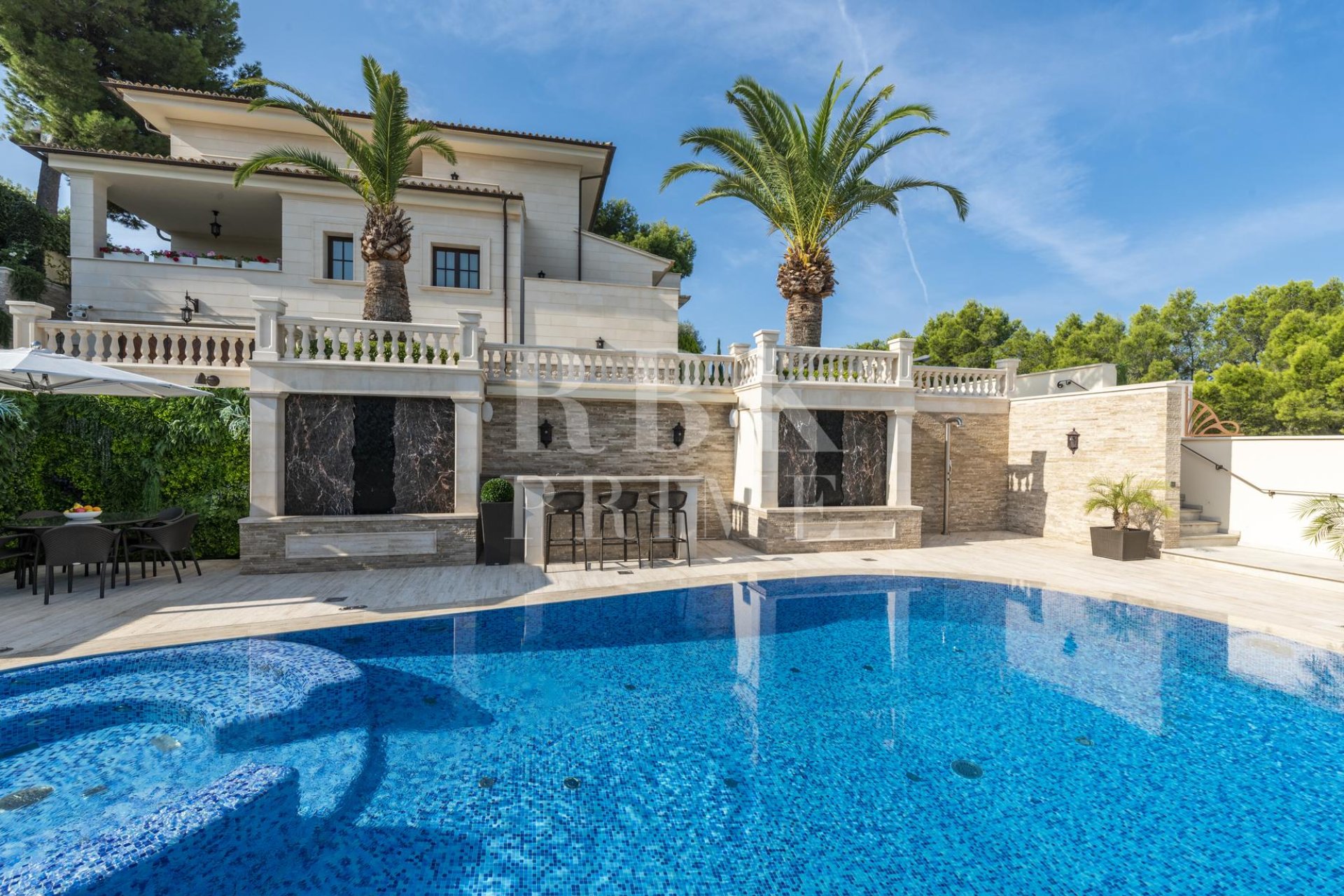 Reventa - Villa -
Calvià - Peguera