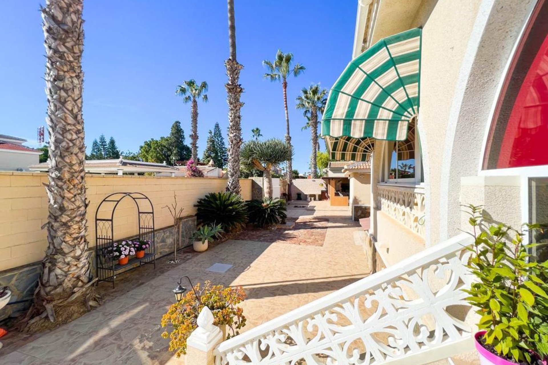 Reventa - Villa -
Ciudad Quesada - Doña Pepa