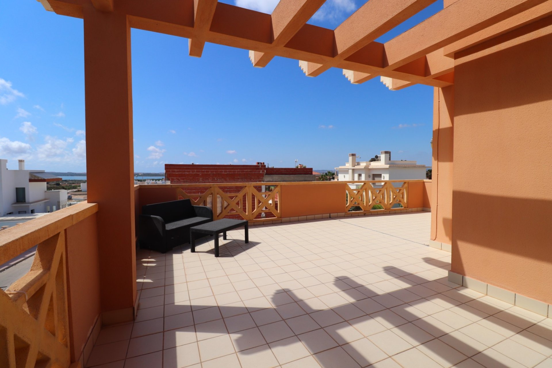 Reventa - Villa -
Ciudad Quesada - La Fiesta