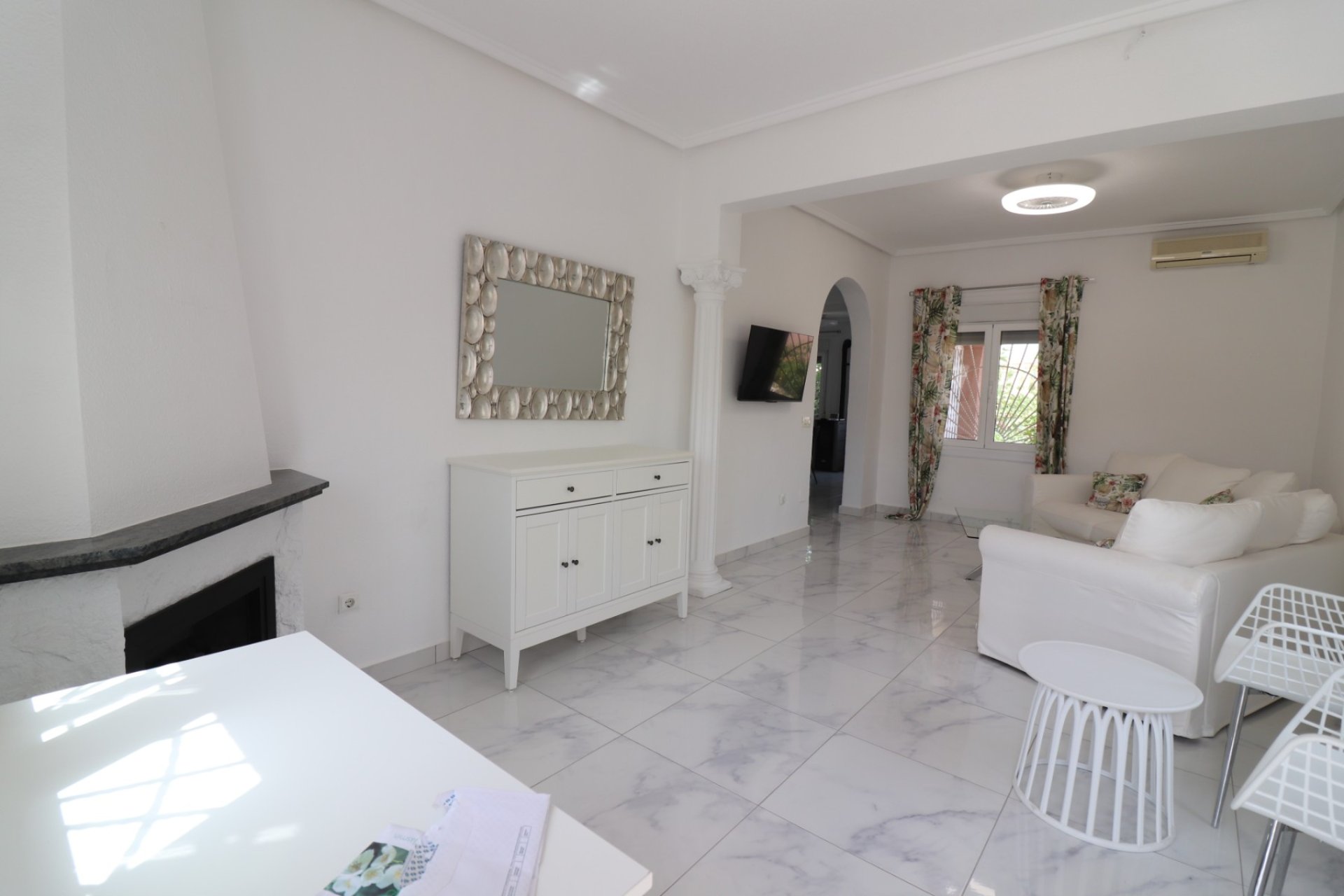 Reventa - Villa -
Ciudad Quesada - La Fiesta