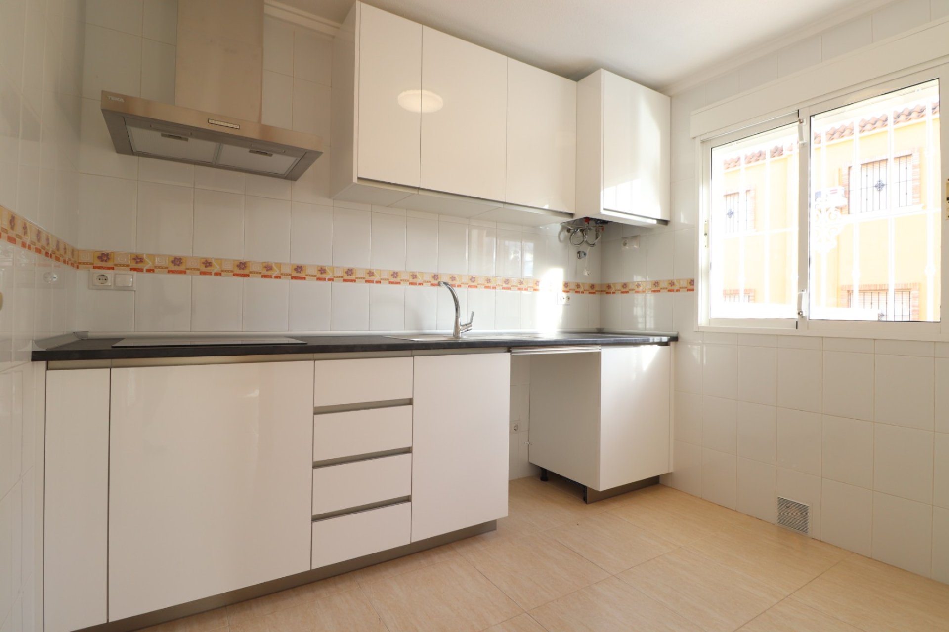 Reventa - Villa -
Ciudad Quesada - Lo Marabú