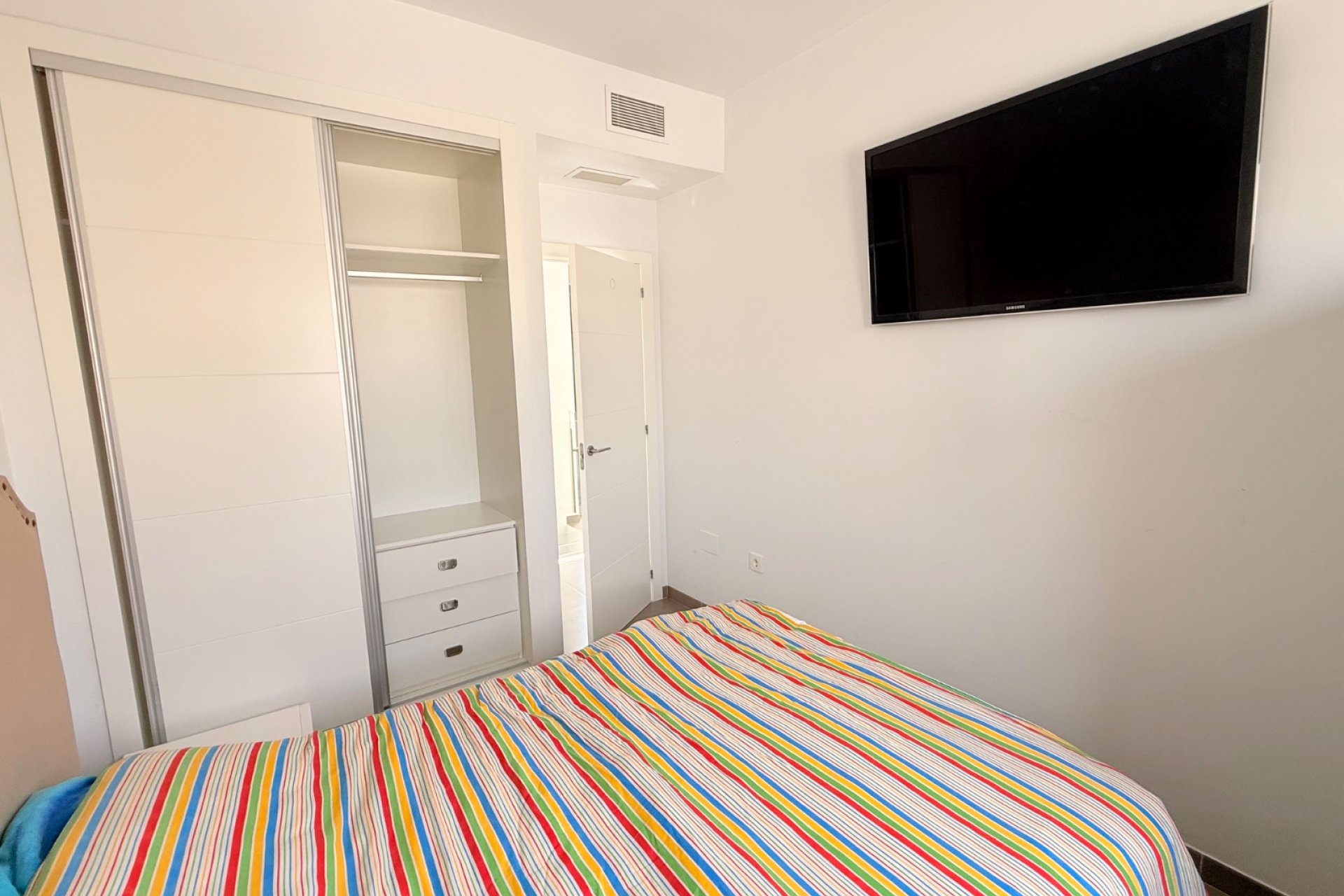Reventa - Villa -
Ciudad Quesada - Pueblo Bravo