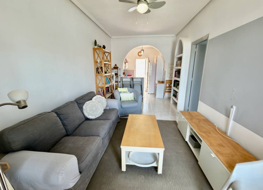Reventa - Villa -
Ciudad Quesada - Pueblo Bravo