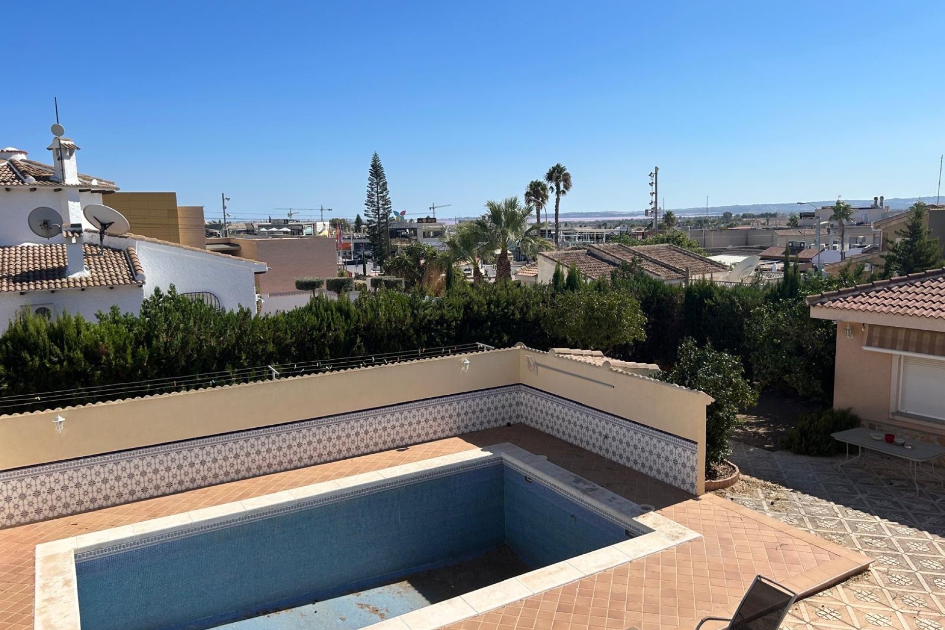 Reventa - Villa -
Ciudad Quesada - town
