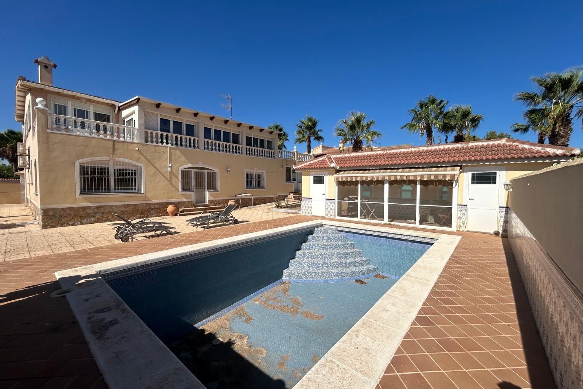 Reventa - Villa -
Ciudad Quesada - town