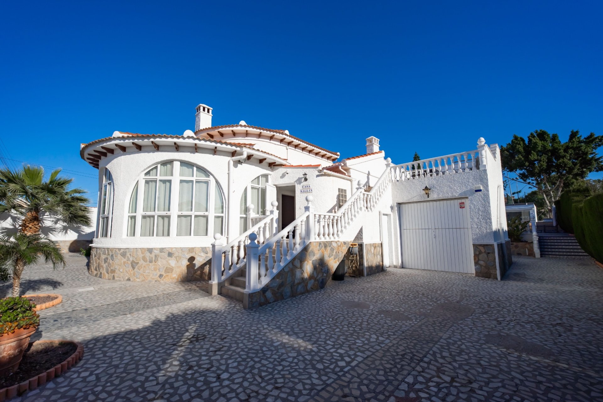 Reventa - Villa -
Ciudad Quesada - town