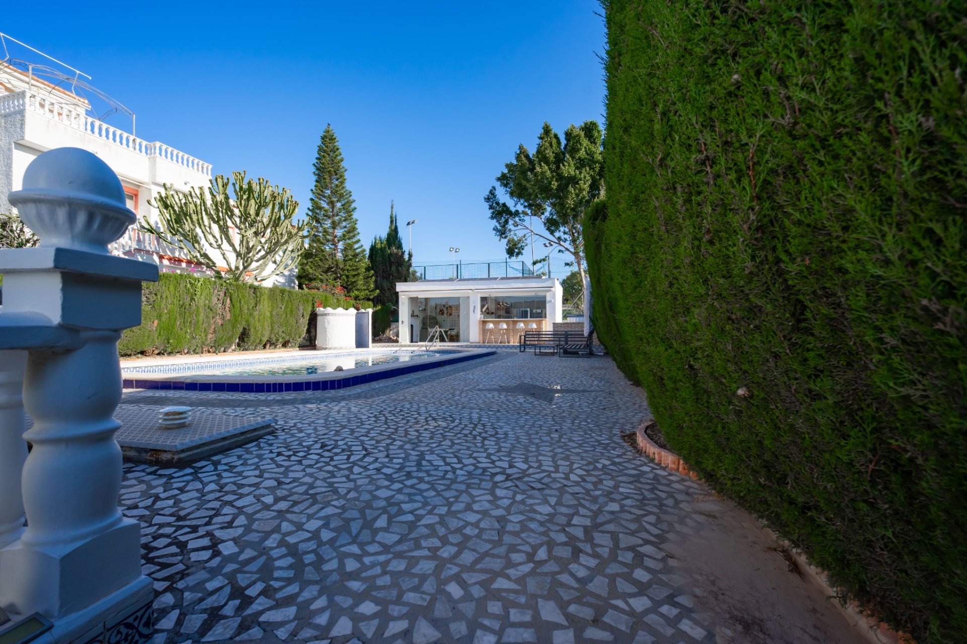 Reventa - Villa -
Ciudad Quesada - town