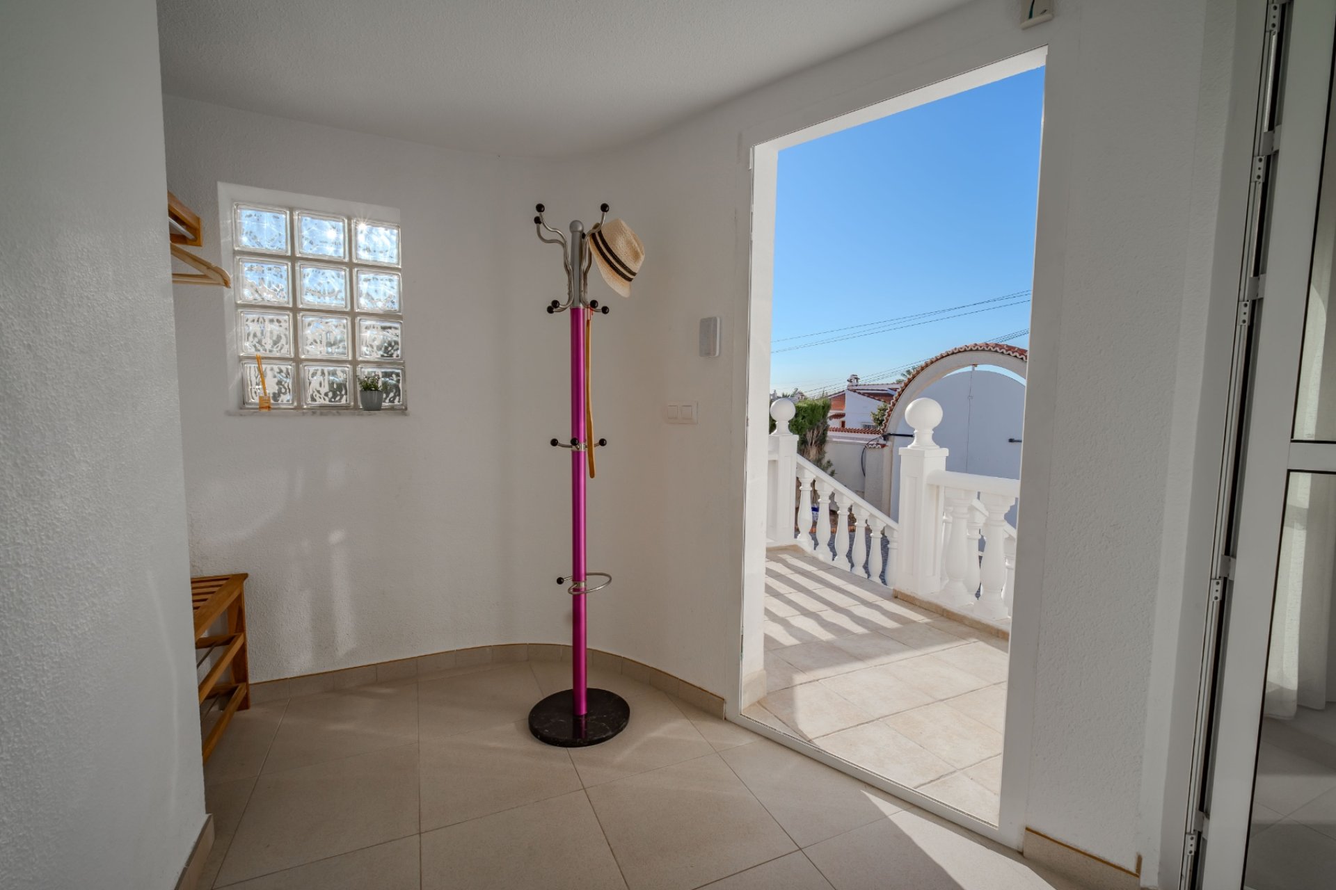 Reventa - Villa -
Ciudad Quesada - town