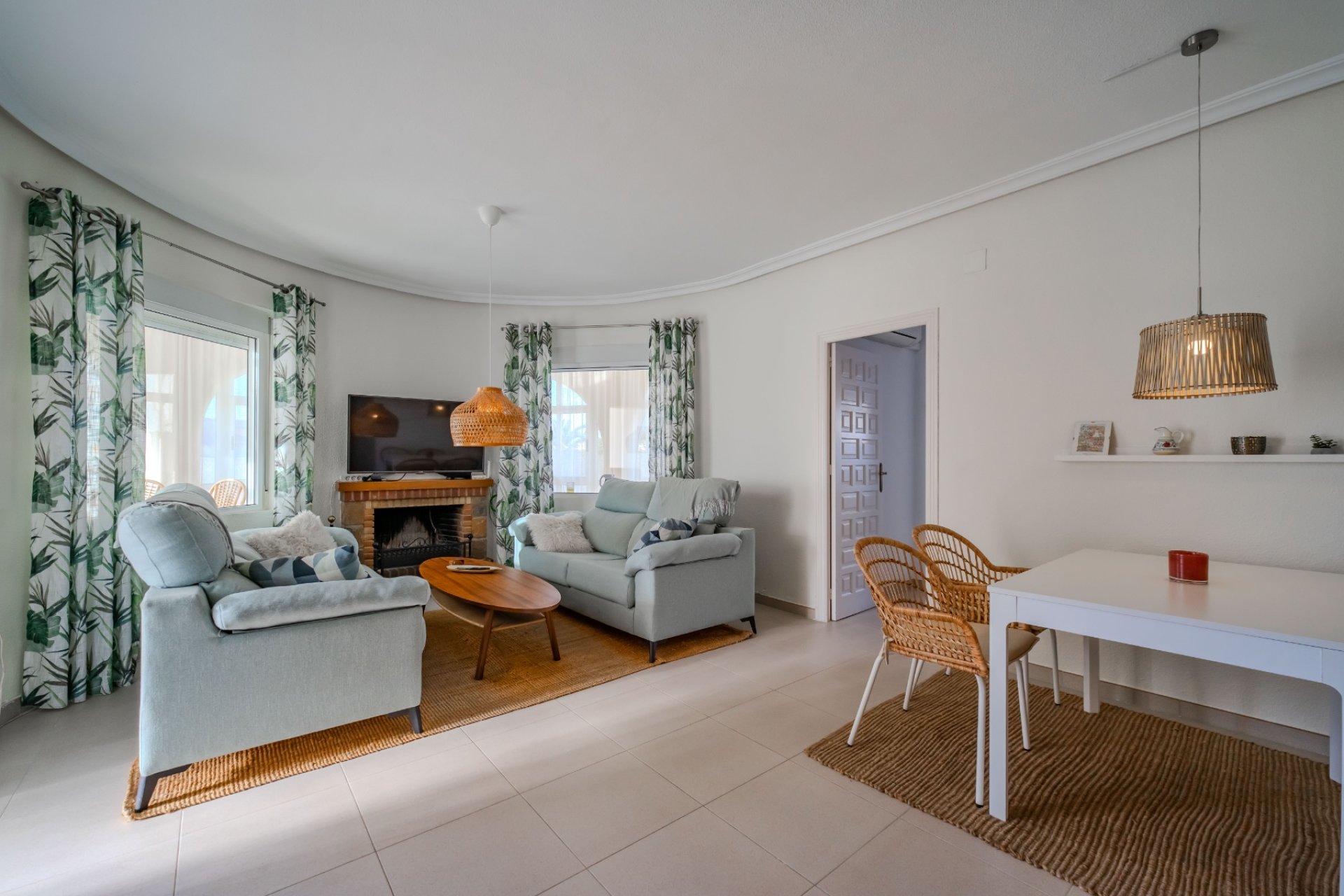 Reventa - Villa -
Ciudad Quesada - town