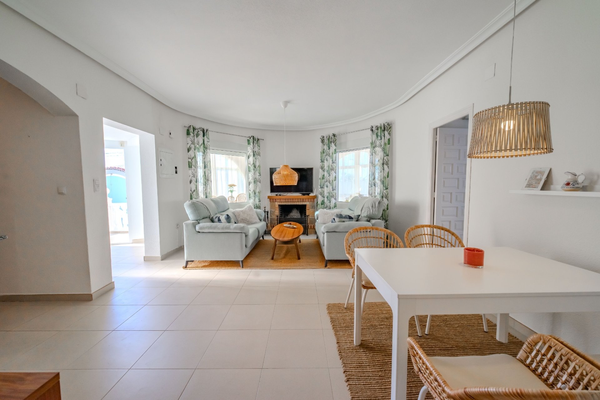 Reventa - Villa -
Ciudad Quesada - town