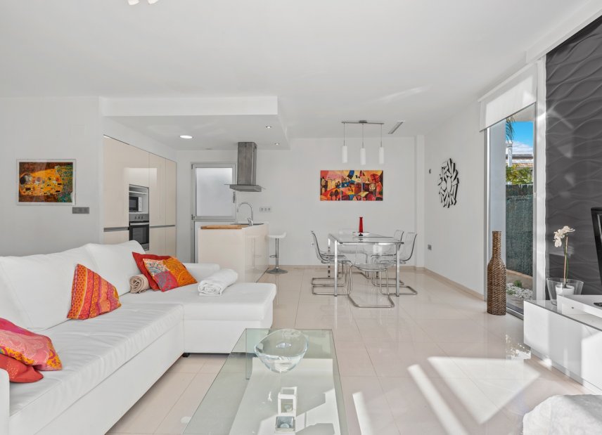 Reventa - Villa -
Ciudad Quesada