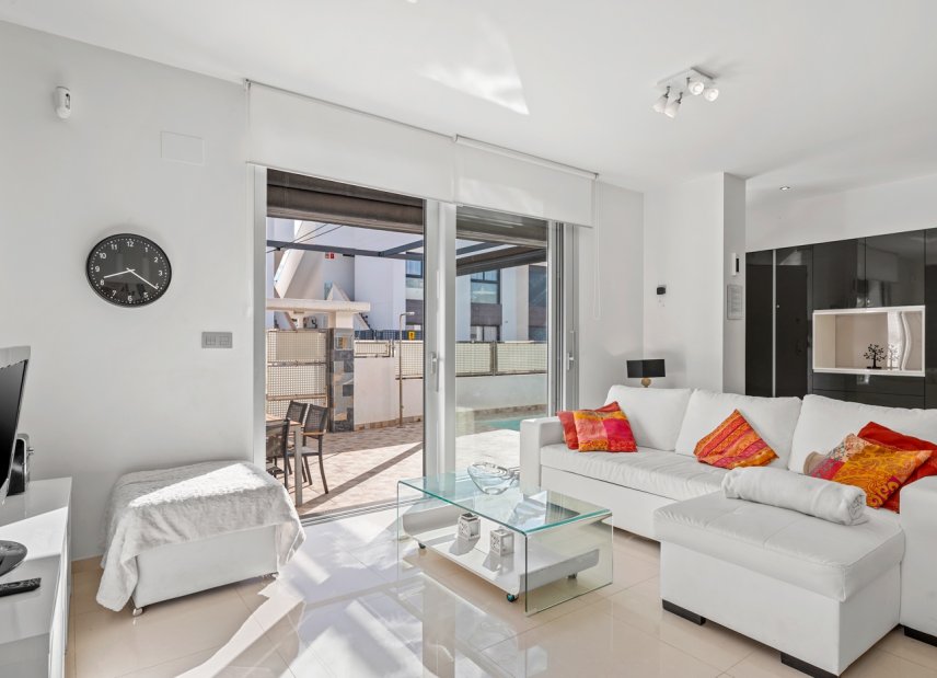 Reventa - Villa -
Ciudad Quesada