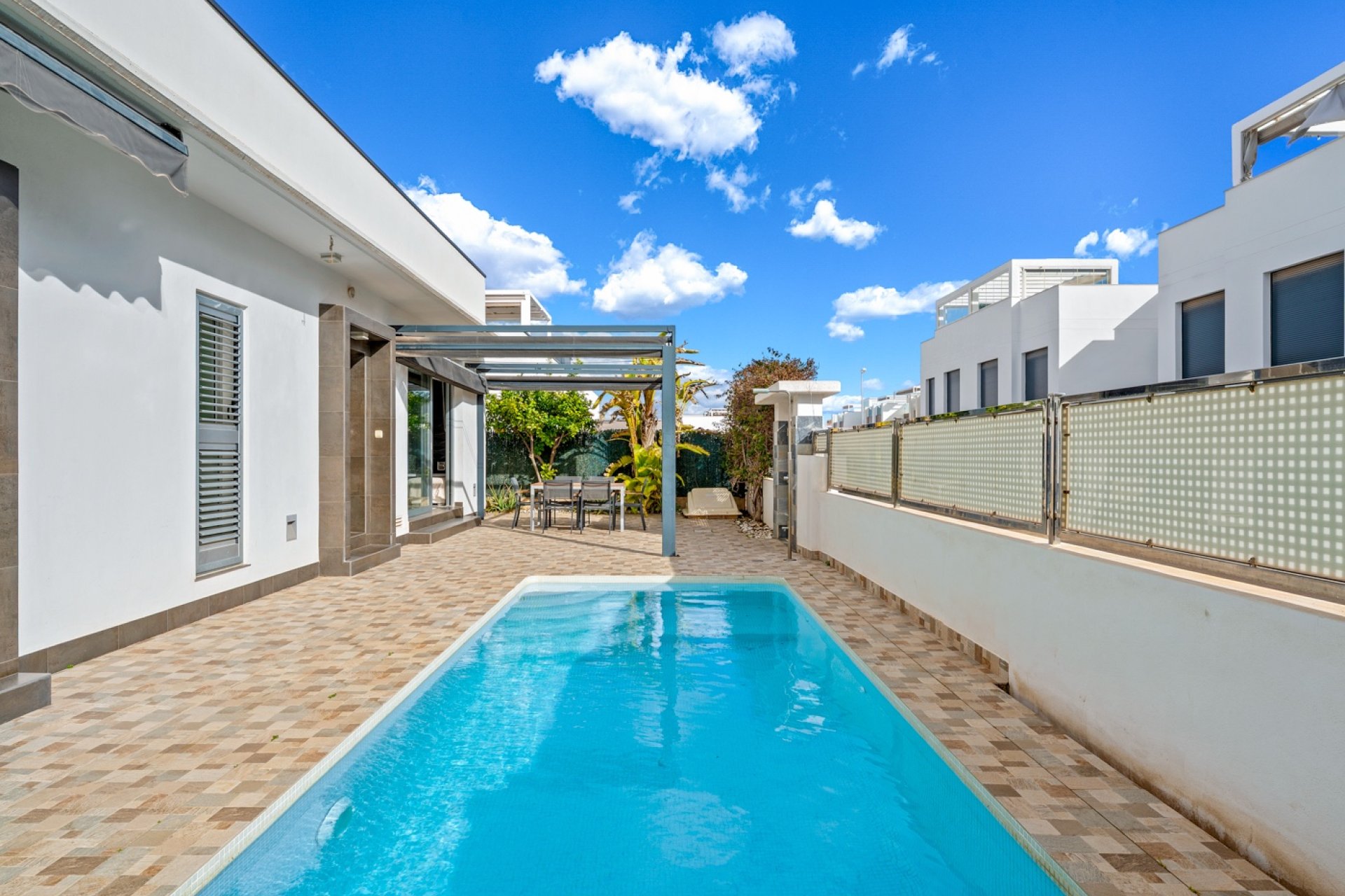 Reventa - Villa -
Ciudad Quesada
