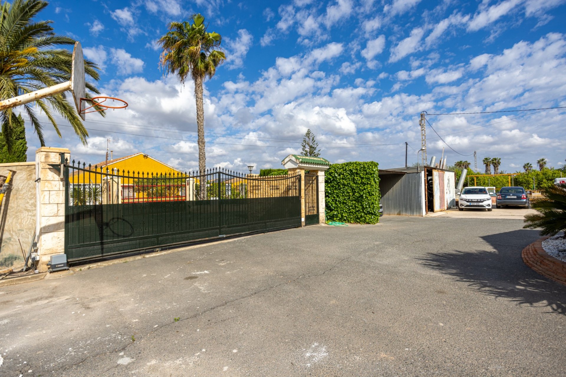 Reventa - Villa -
Elche - La Hoya