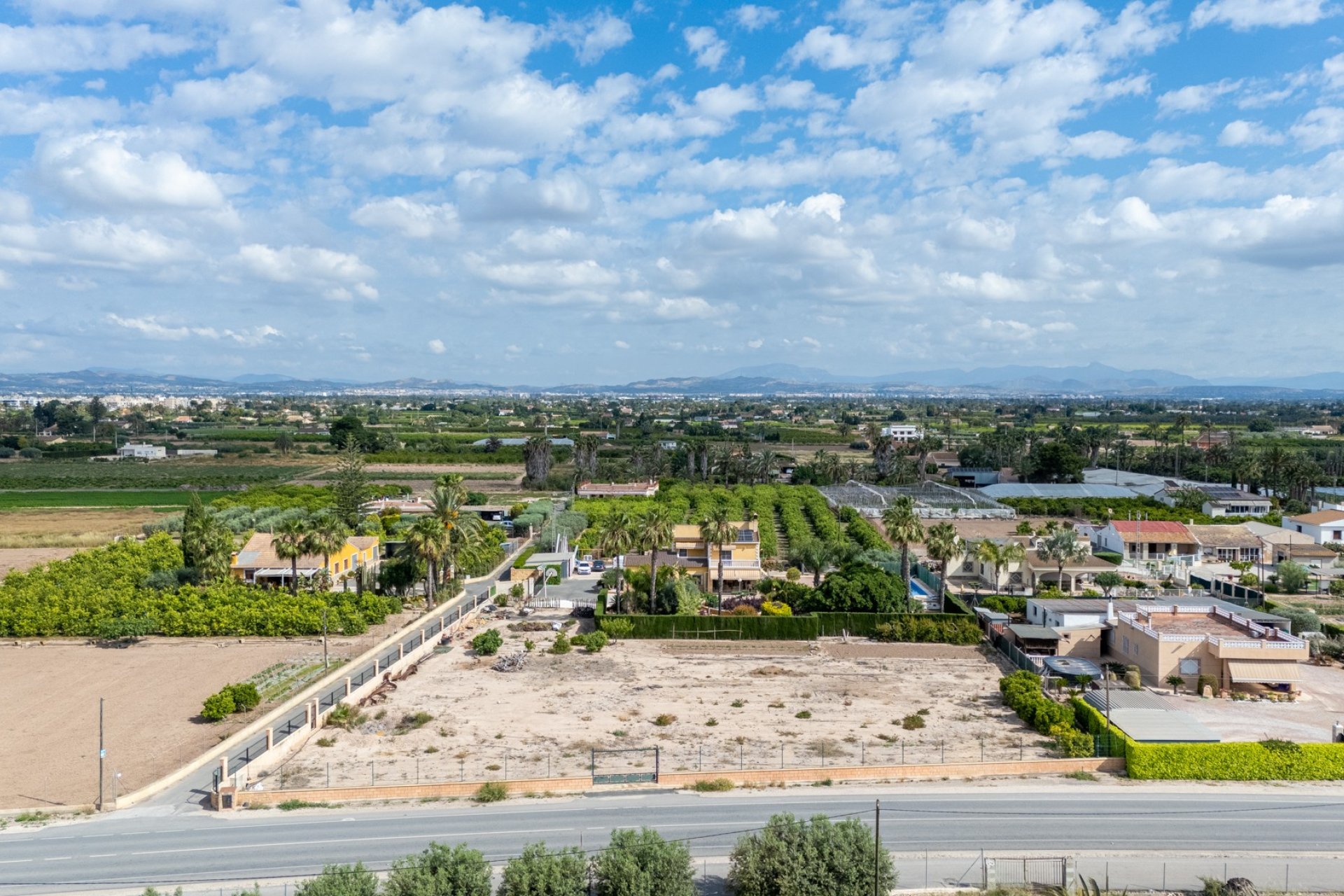 Reventa - Villa -
Elche - La Hoya