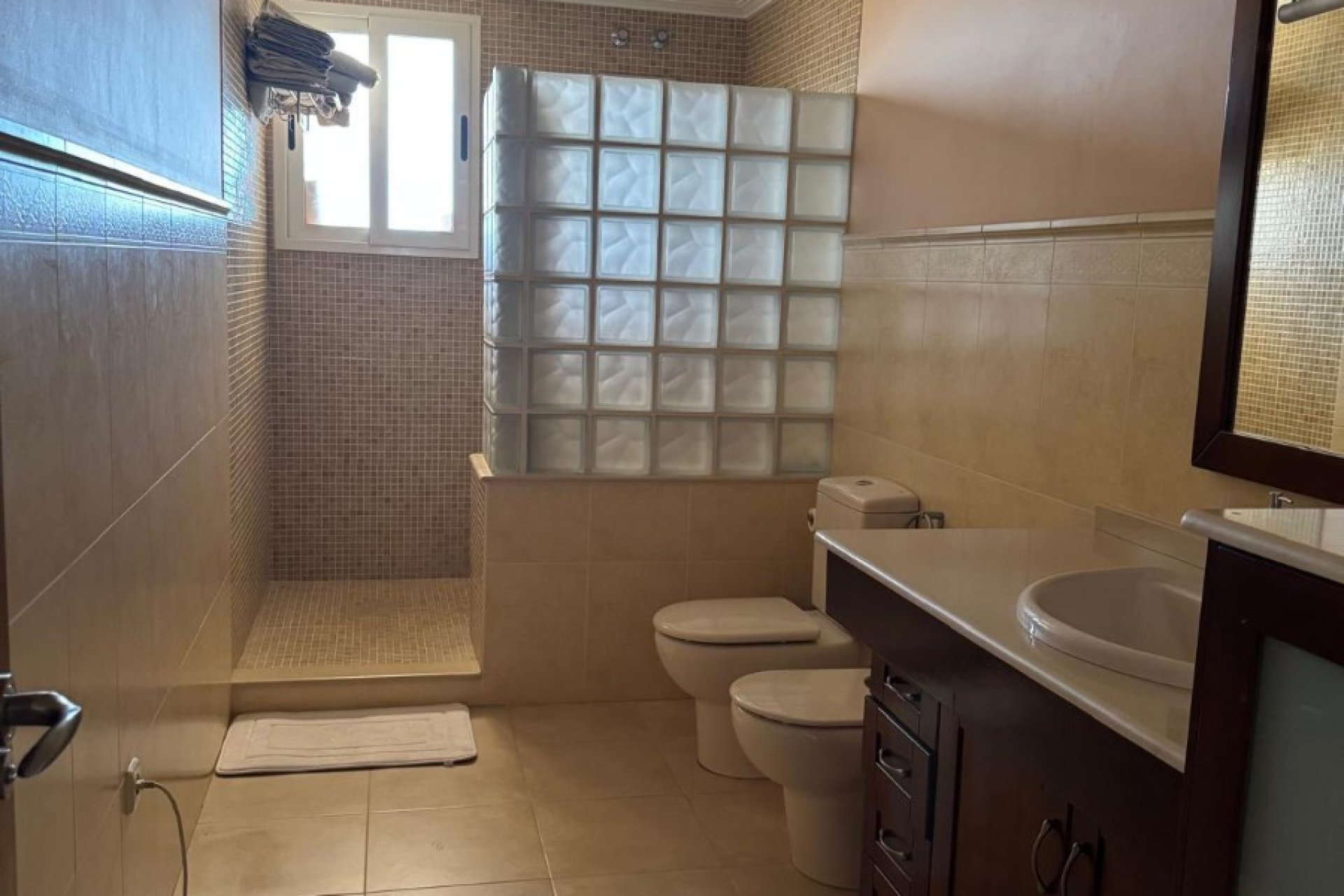 Reventa - Villa -
Elche - La Marina