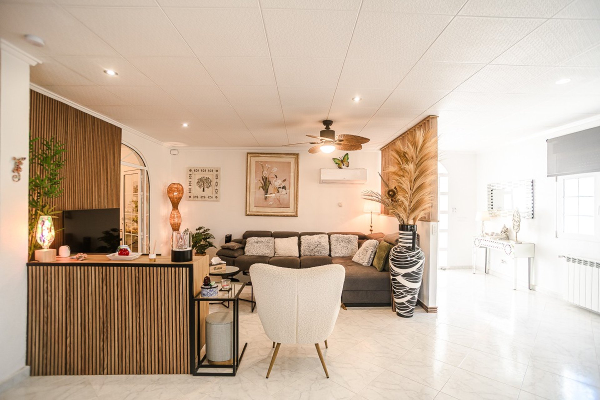 Reventa - Villa -
La Marina - LA MARINA