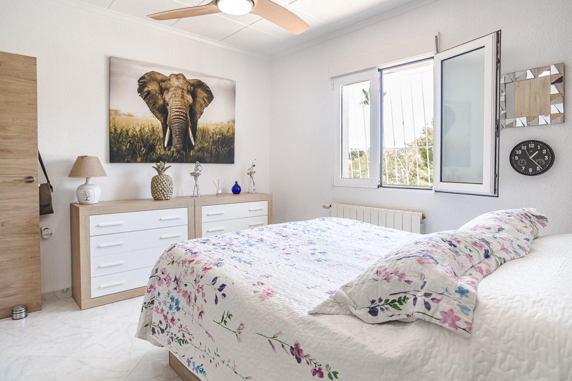 Reventa - Villa -
La Marina - LA MARINA