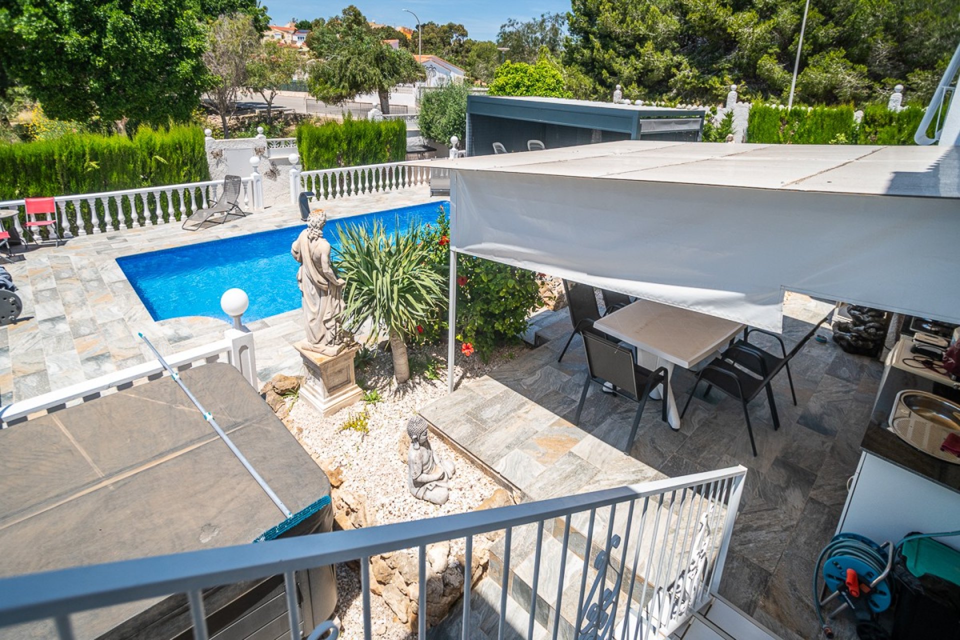 Reventa - Villa -
La Marina - LA MARINA