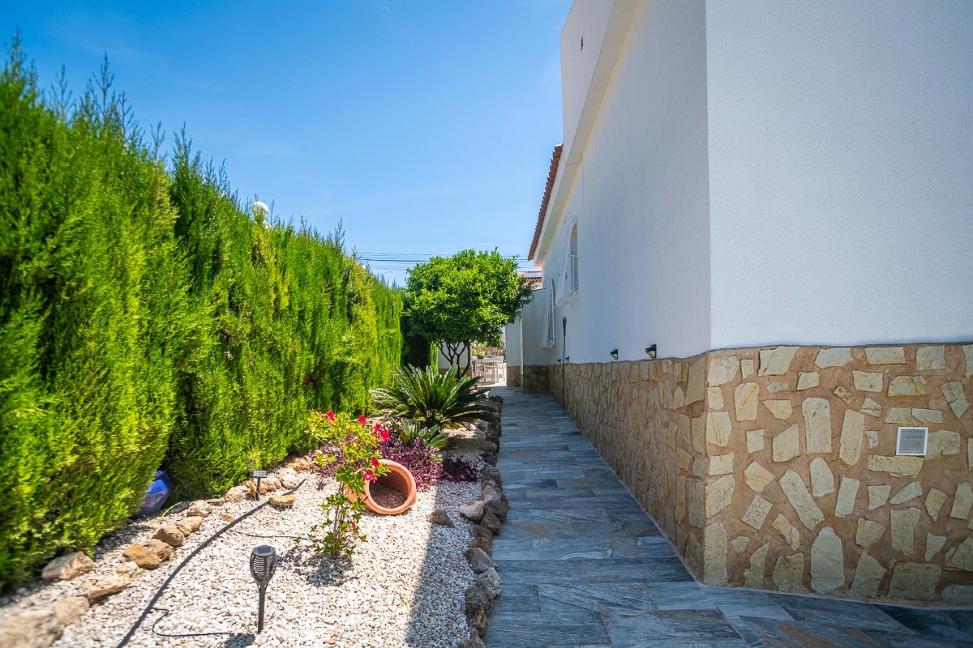Reventa - Villa -
La Marina - LA MARINA