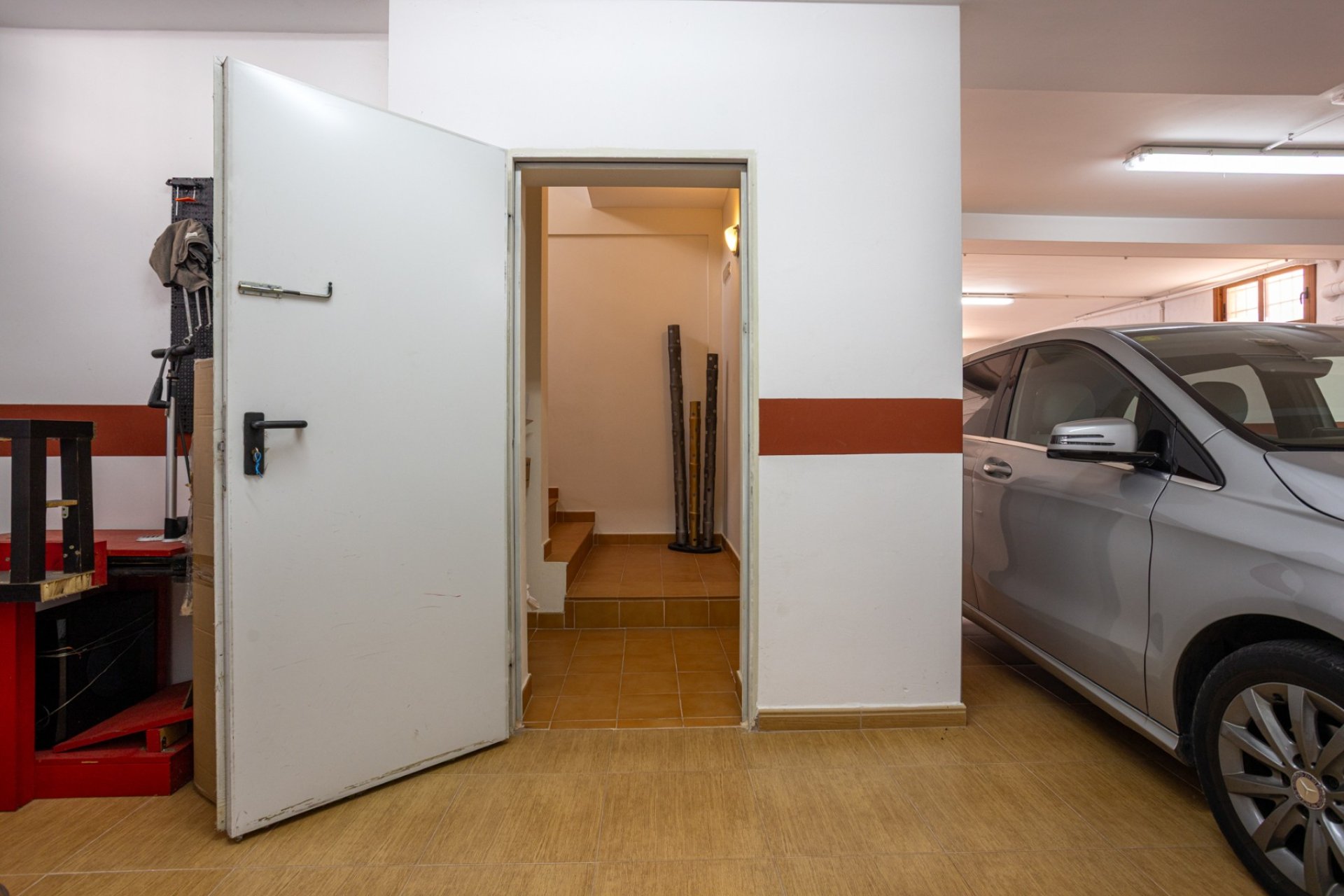 Reventa - Villa -
Los Montesinos - La Herrada