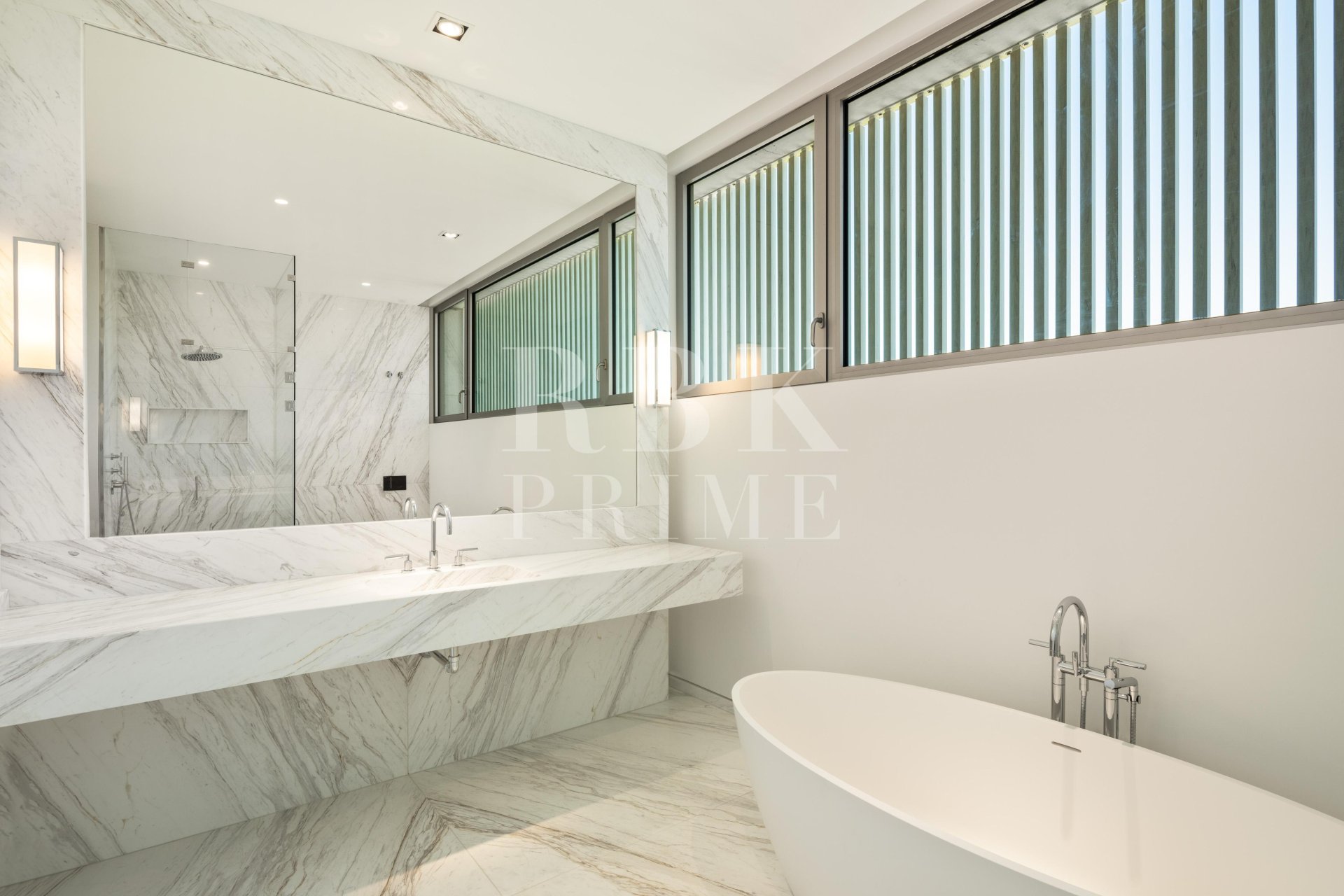 Reventa - Villa -
Malaga - Casares
