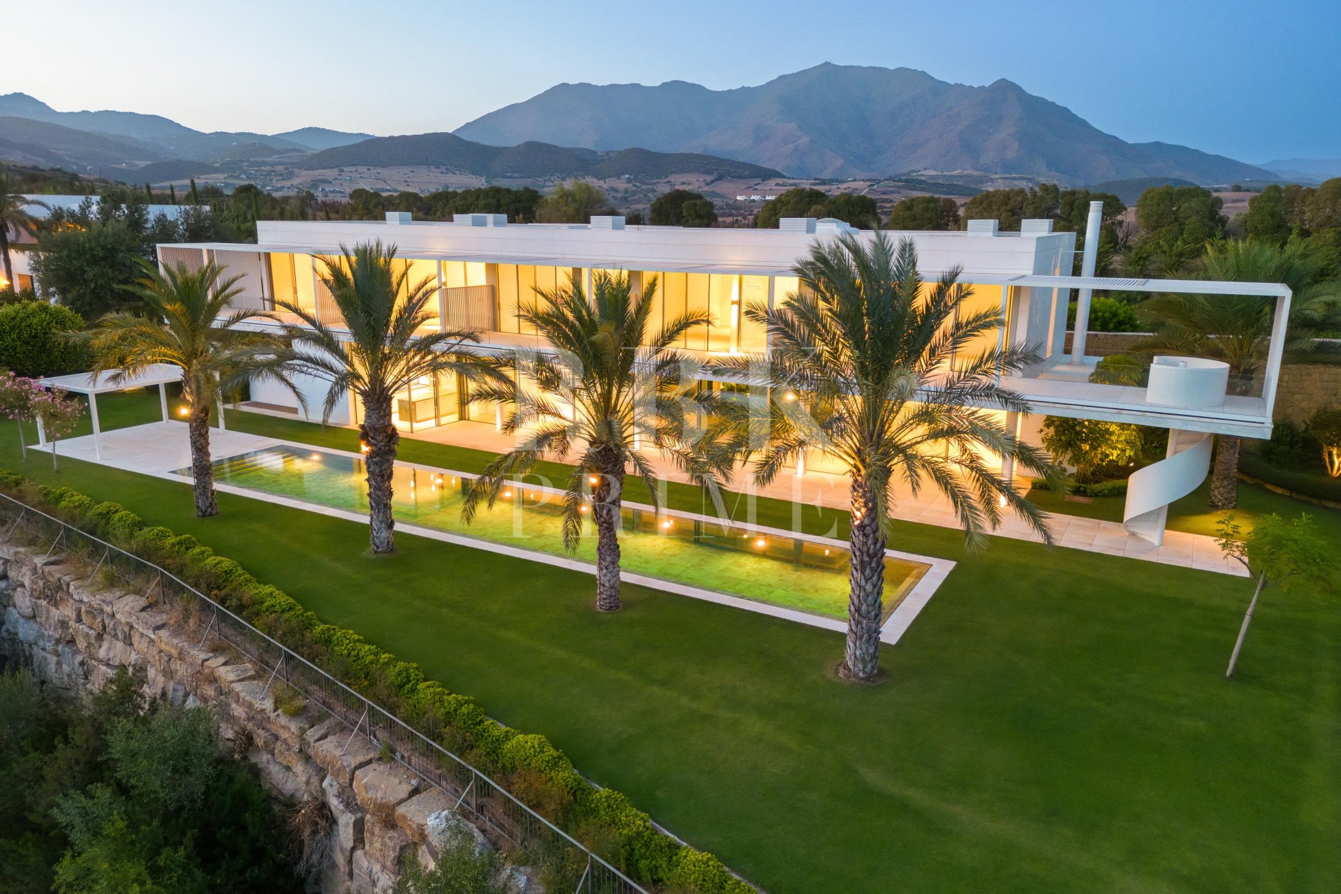 Reventa - Villa -
Malaga - Casares