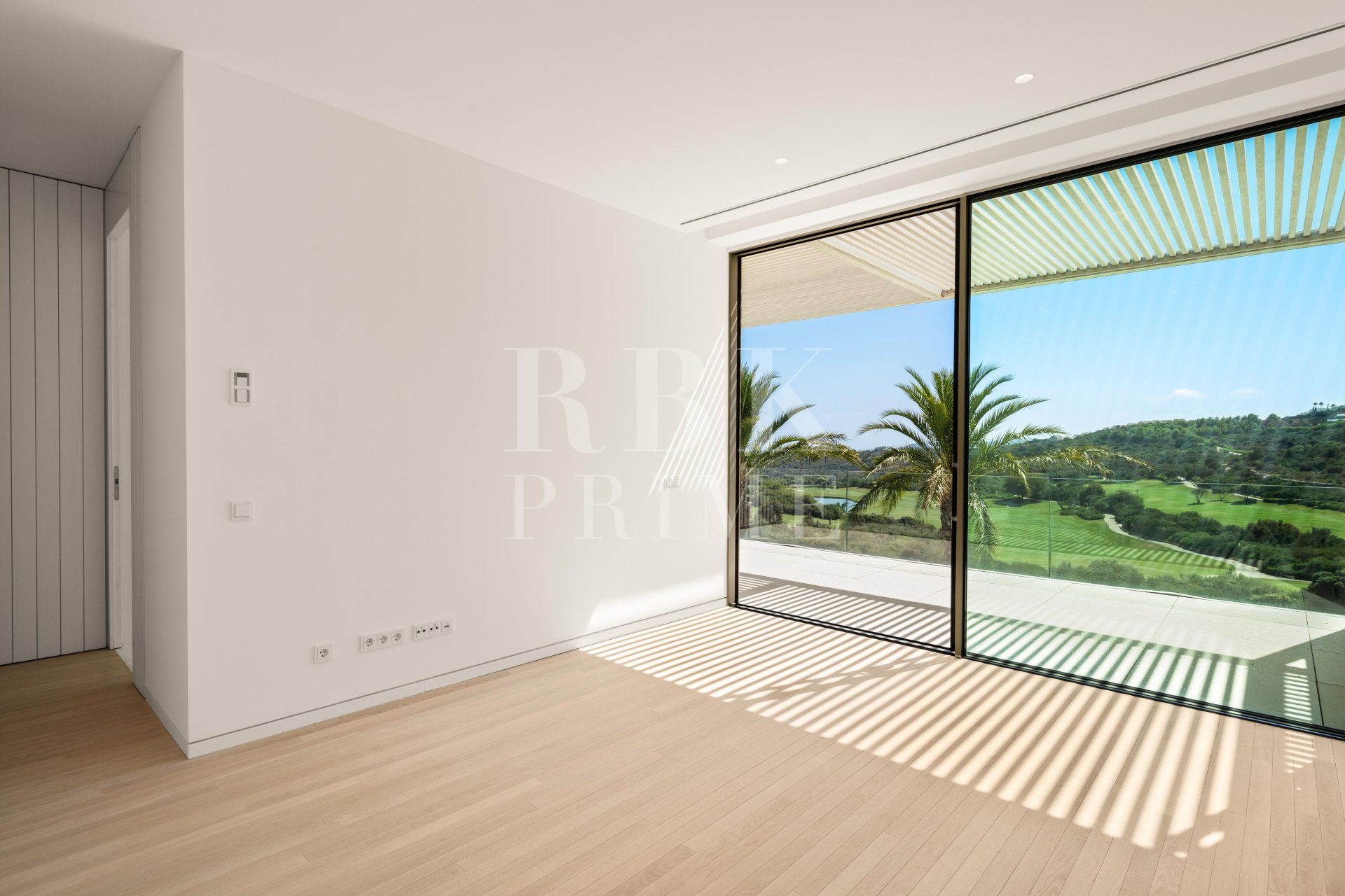 Reventa - Villa -
Malaga - Casares