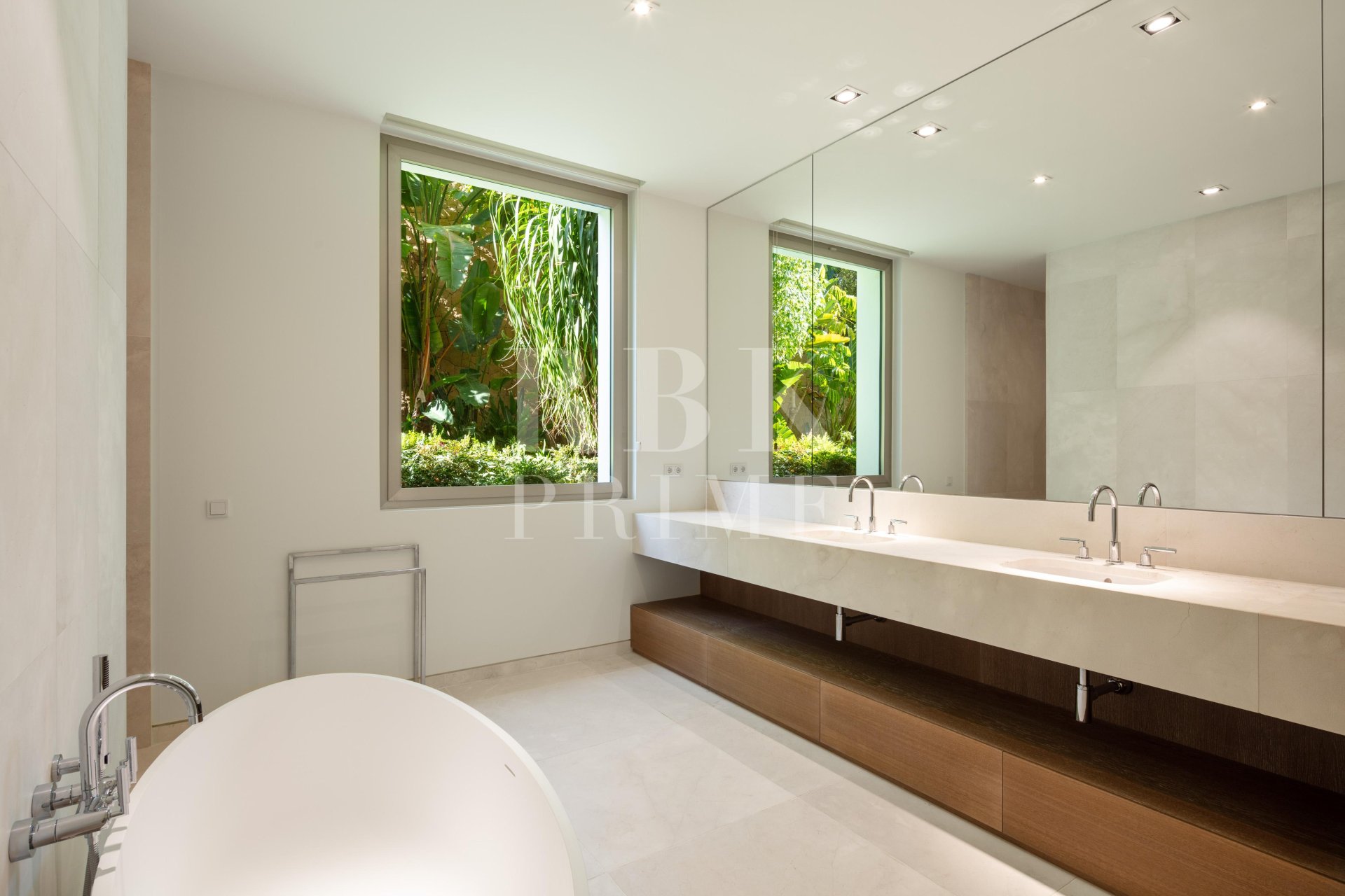 Reventa - Villa -
Malaga - Casares