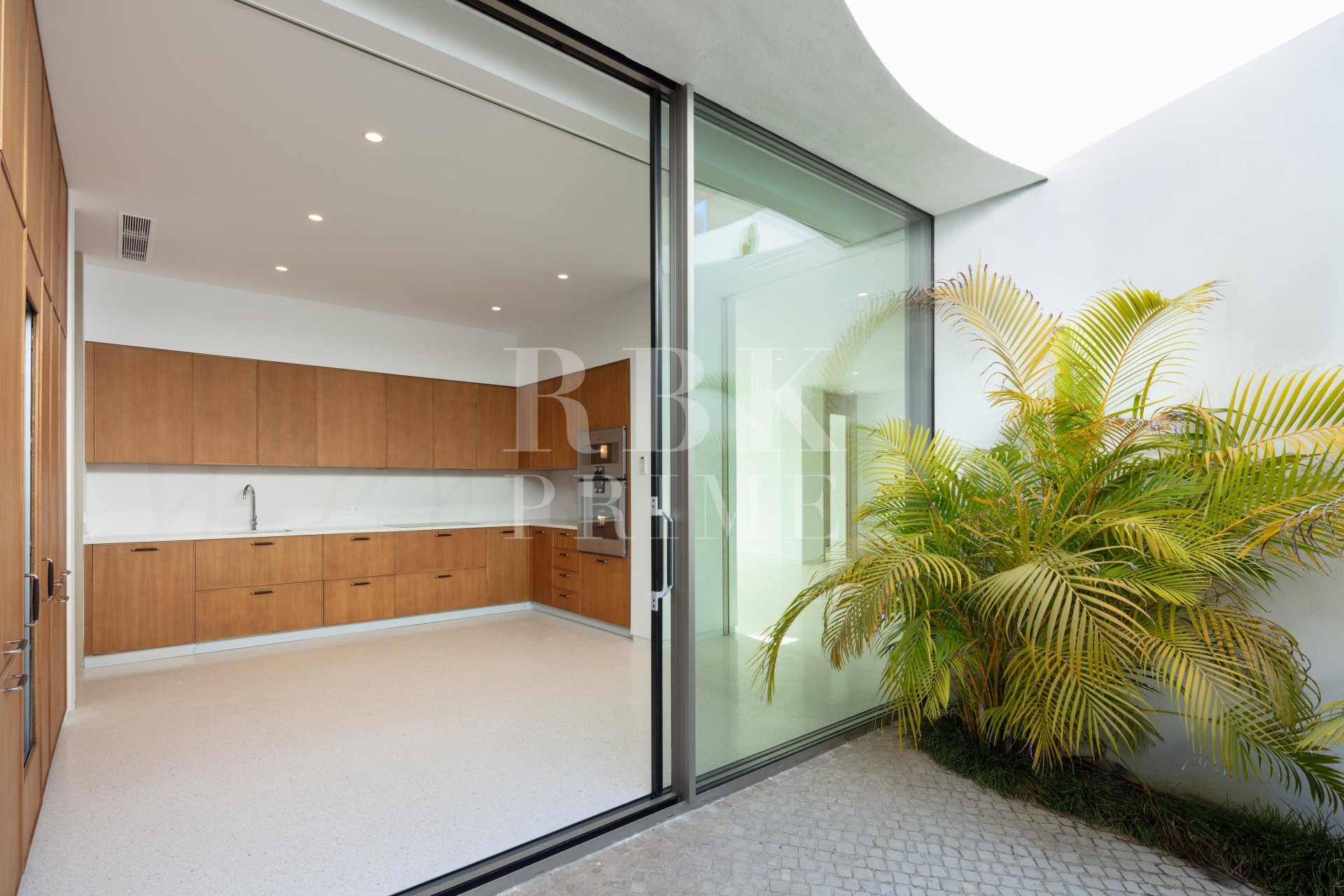 Reventa - Villa -
Malaga - Casares