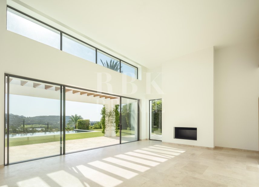 Reventa - Villa -
Malaga - Casares